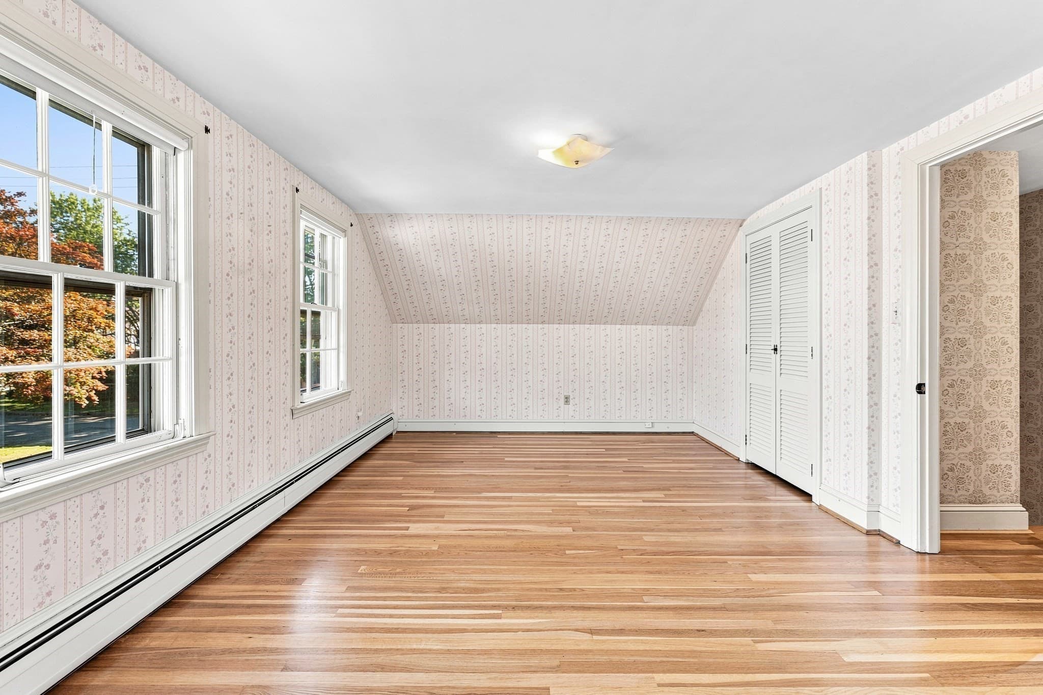 Single Family Residence at 189 Adelaide St, New Bedford MA 02745, New Bedford, photo 23 of 42
