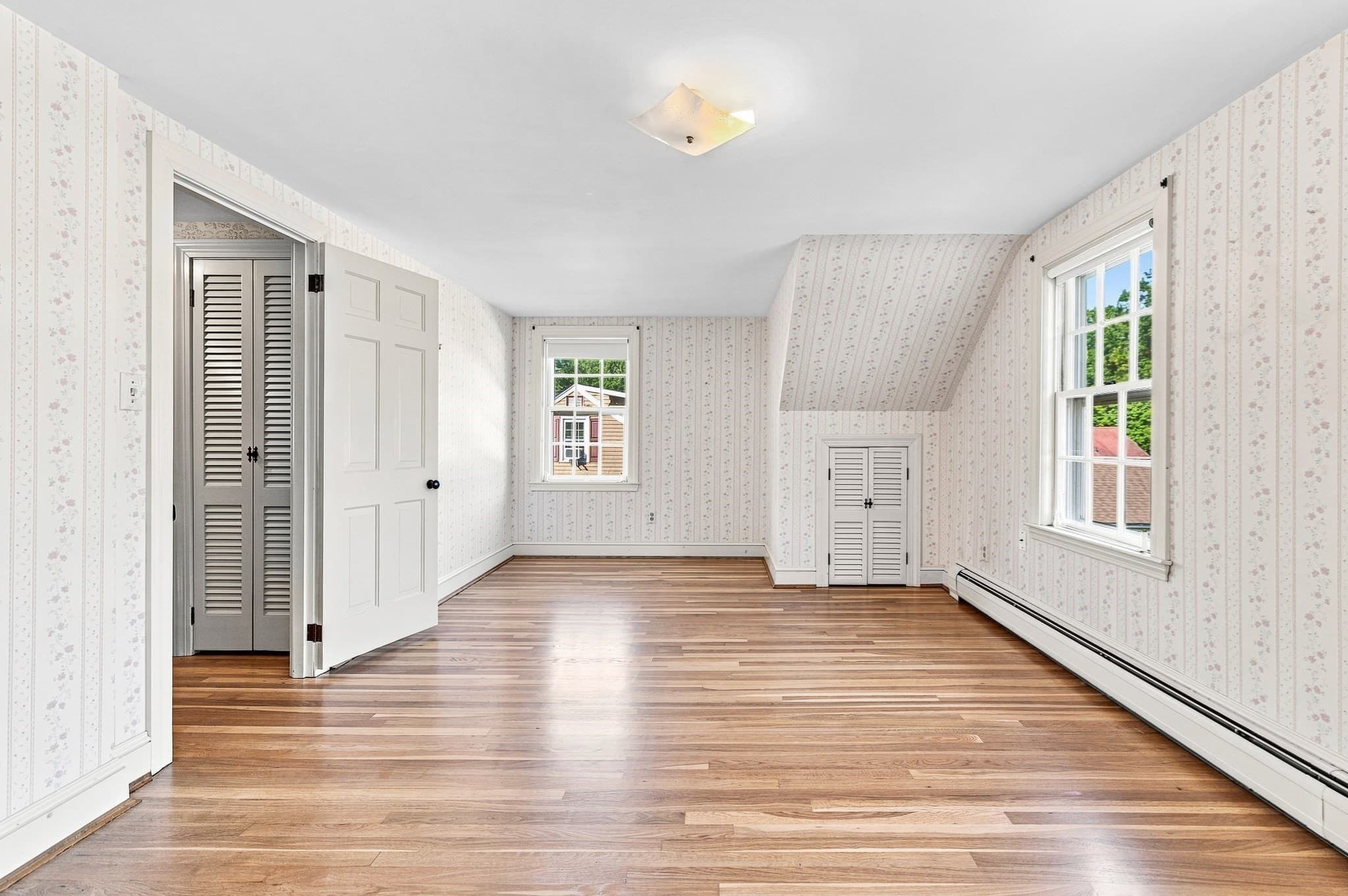 Single Family Residence at 189 Adelaide St, New Bedford MA 02745, New Bedford, photo 26 of 42
