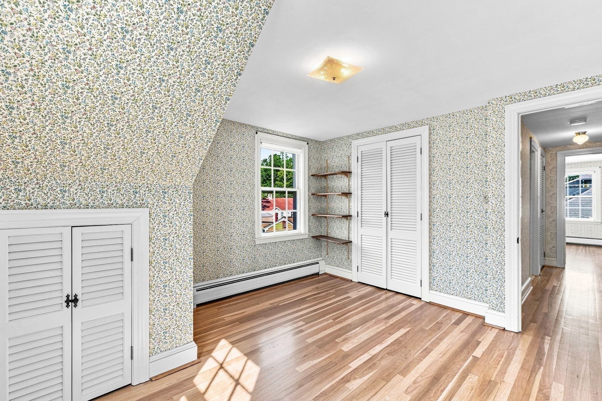 Single Family Residence at 189 Adelaide St, New Bedford MA 02745, New Bedford, photo 30 of 42