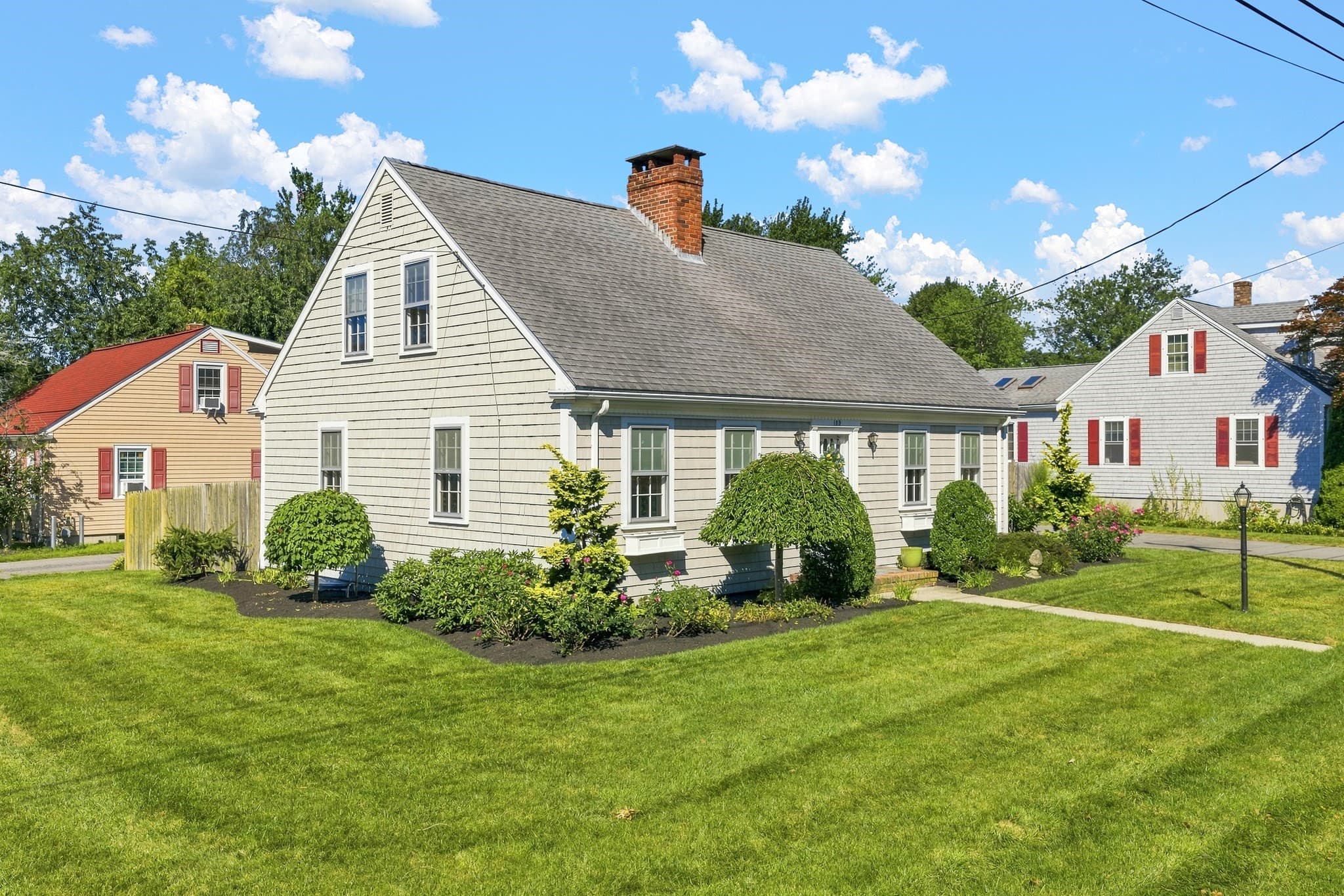 Single Family Residence at 189 Adelaide St, New Bedford MA 02745, New Bedford, photo 40 of 42