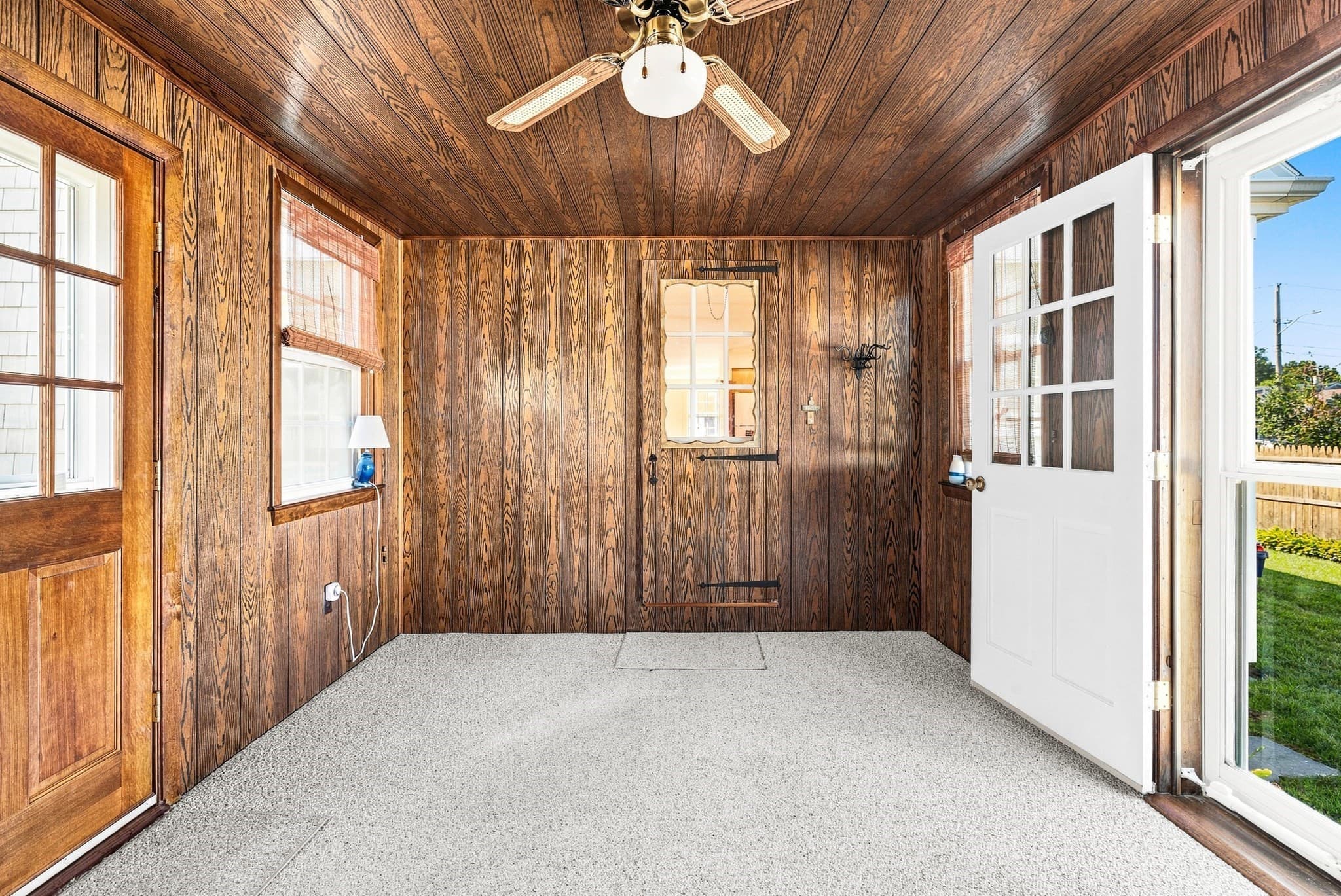 Single Family Residence at 189 Adelaide St, New Bedford MA 02745, New Bedford, photo 21 of 42