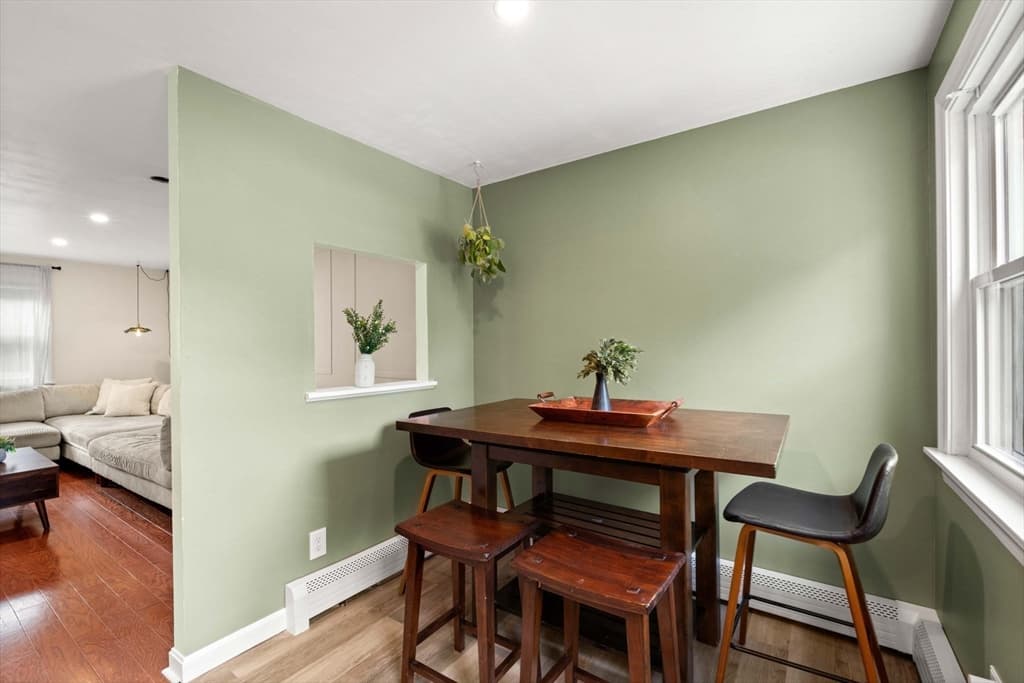 Condominium at 7 Village Green Drive # 7, North Andover MA 01845, North Andover, photo 6 of 28