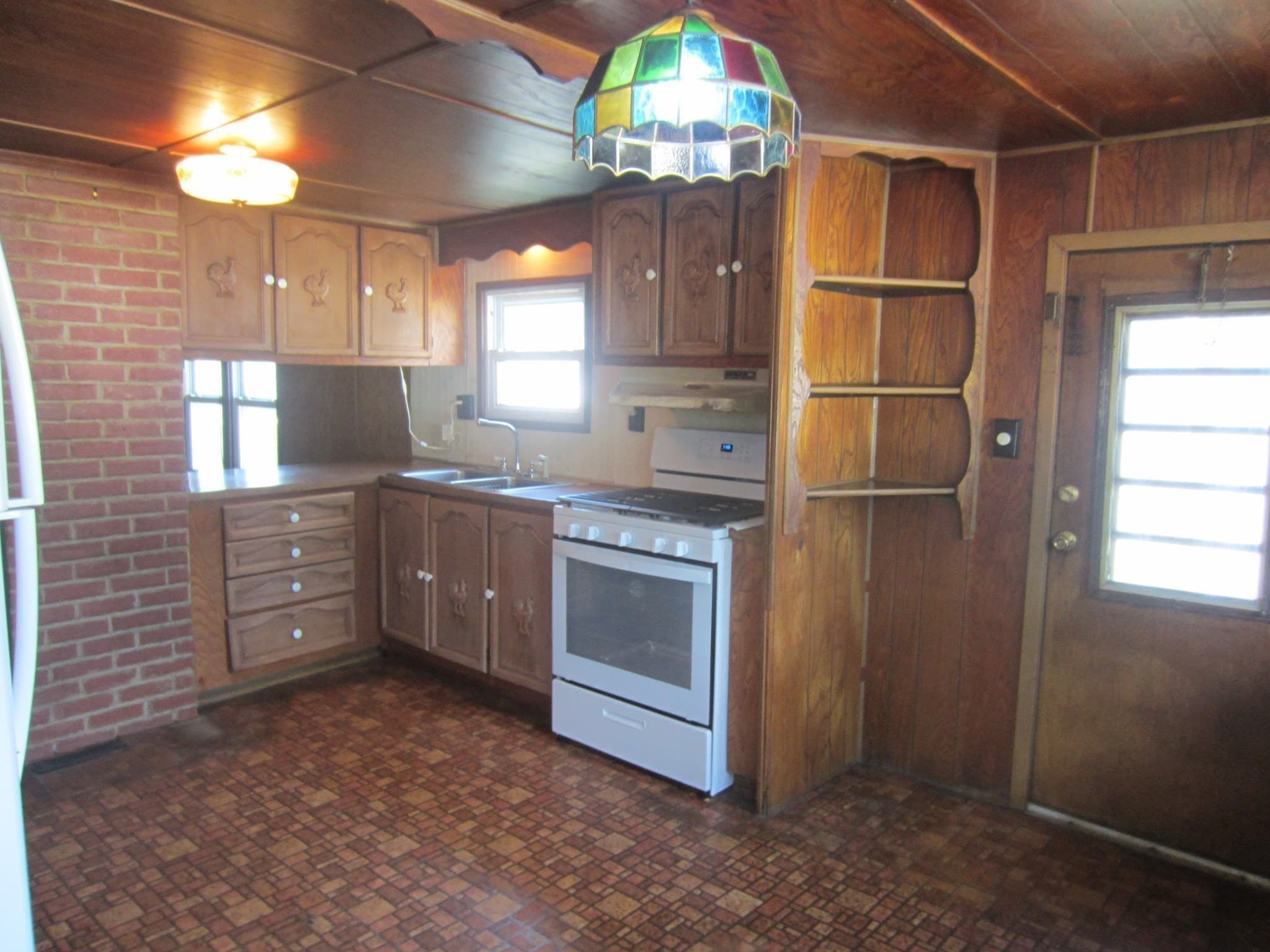Mobile Home at 8 Kristen Ln, Wareham MA 02571, Wareham, photo 7 of 22