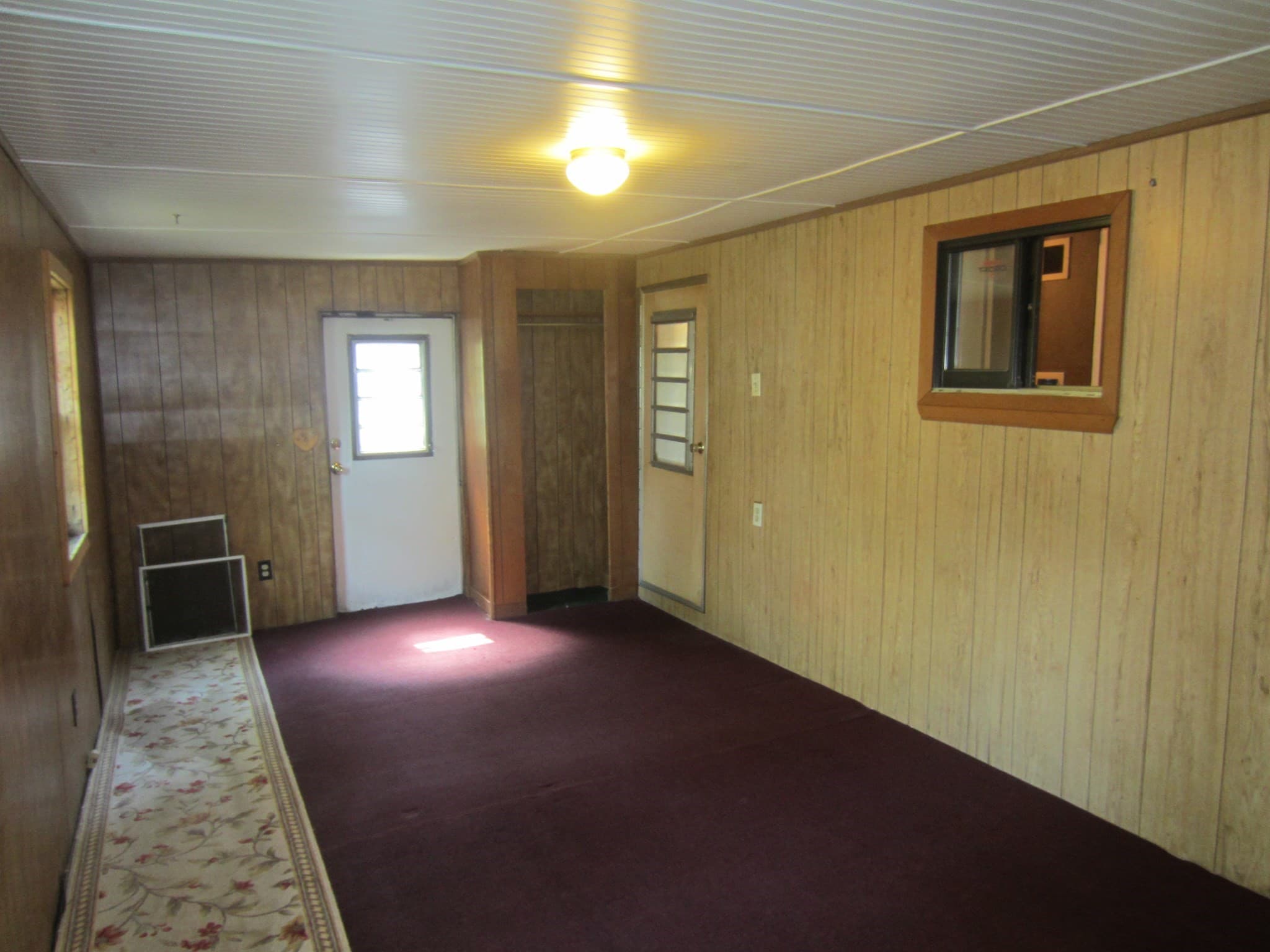 Mobile Home at 8 Kristen Ln, Wareham MA 02571, Wareham, photo 20 of 22