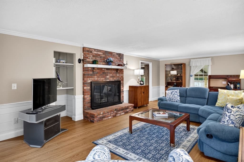 Single Family Residence at 12 Quail Hollow Rd, Dennis MA 02638, Dennis, photo 17 of 35