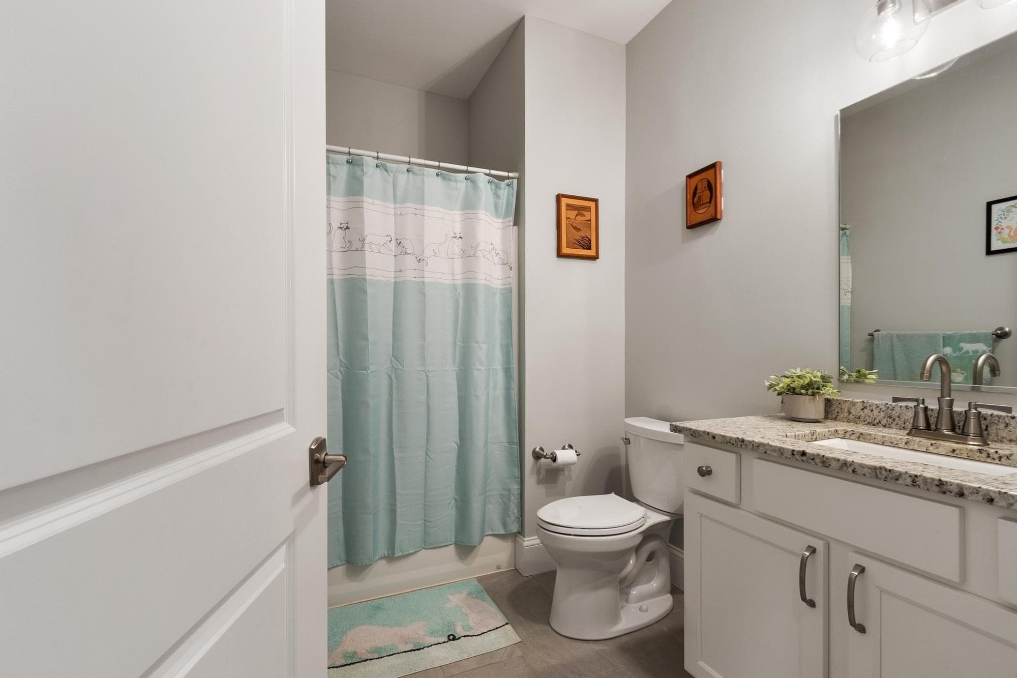 Condominium at 8 Sanborn St # 2011, Reading MA 01867, Reading, photo 27 of 40