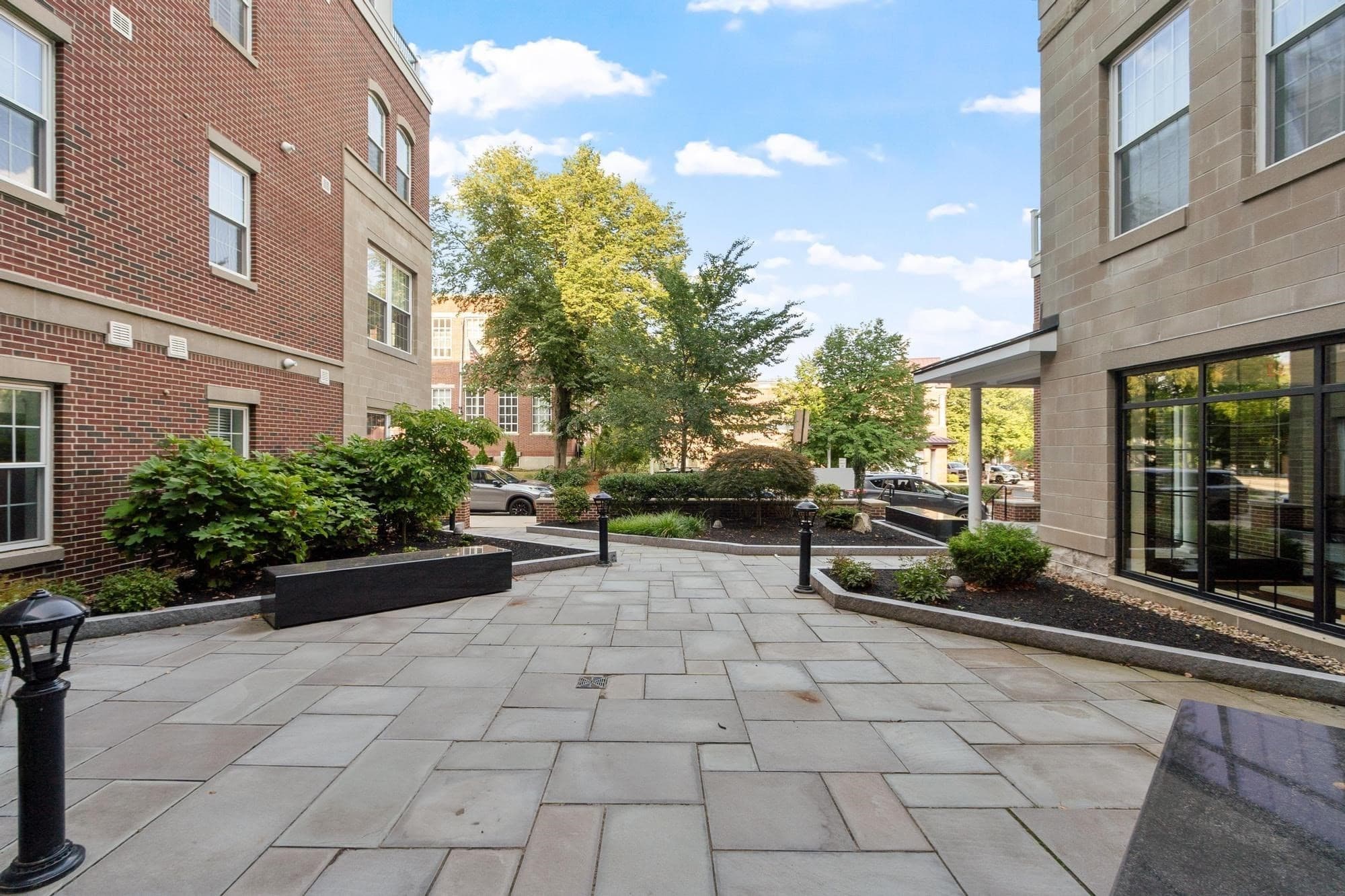 Condominium at 8 Sanborn St # 2011, Reading MA 01867, Reading, photo 38 of 40