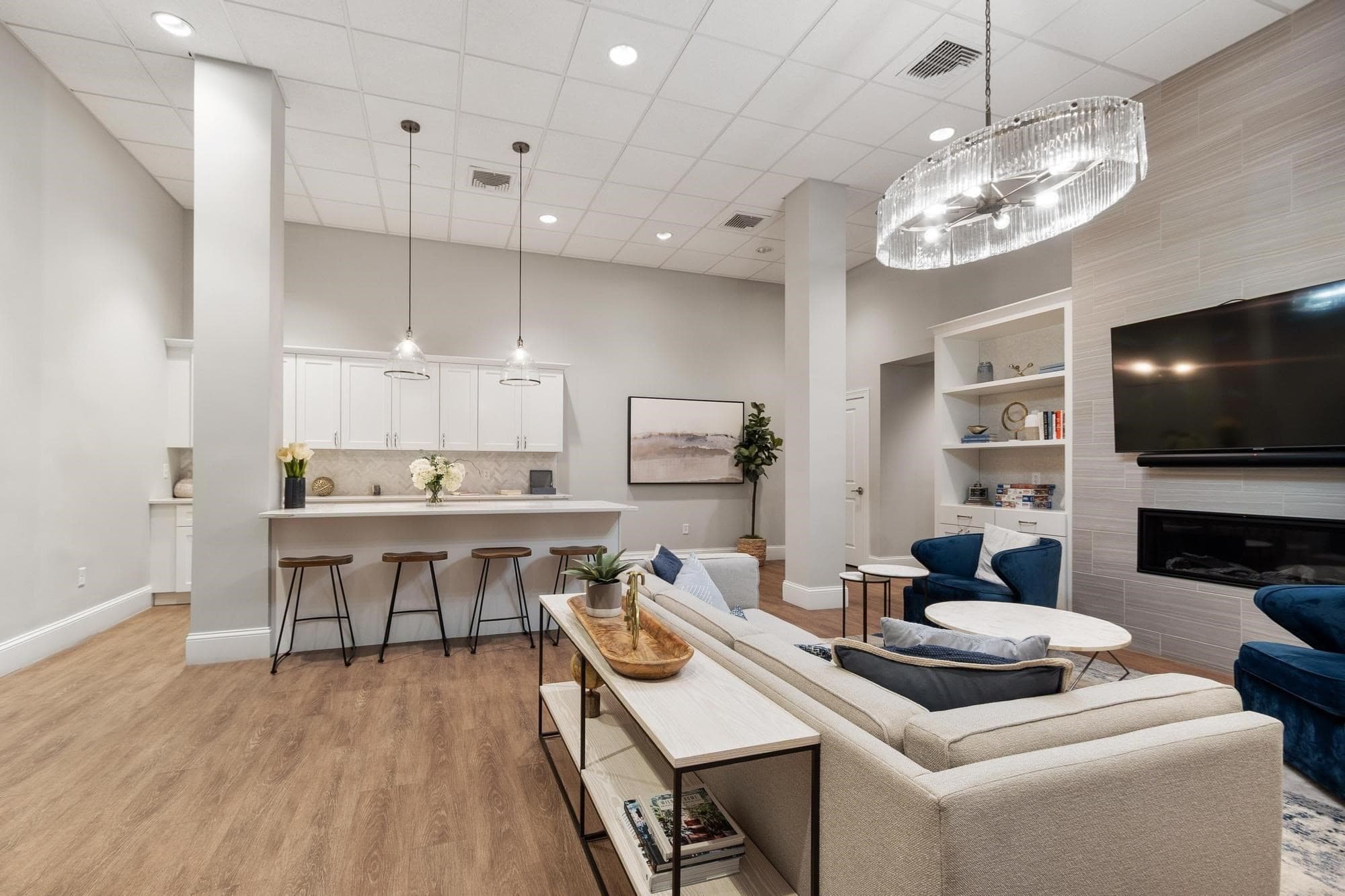 Condominium at 8 Sanborn St # 2011, Reading MA 01867, Reading, photo 35 of 40