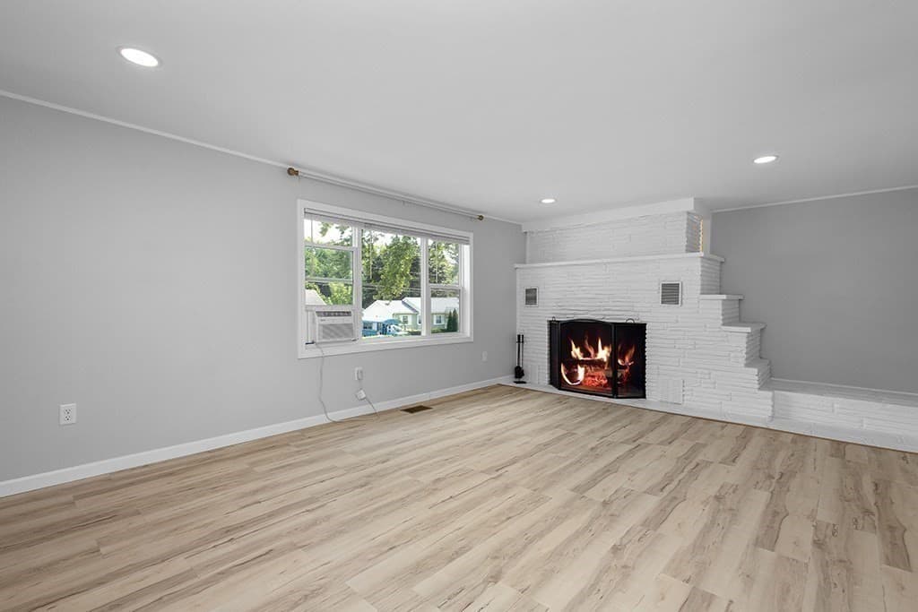 Single Family Residence at 59 Racicot Ave, Webster MA 01570, Webster, photo 14 of 40