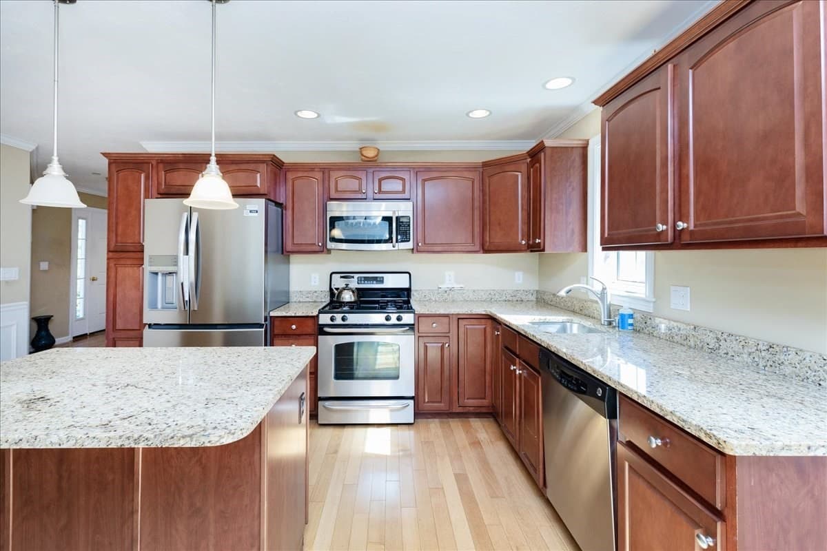 Condominium at 21 Hayloft Lane # 21, Marshfield MA 02050, Marshfield, photo 12 of 42