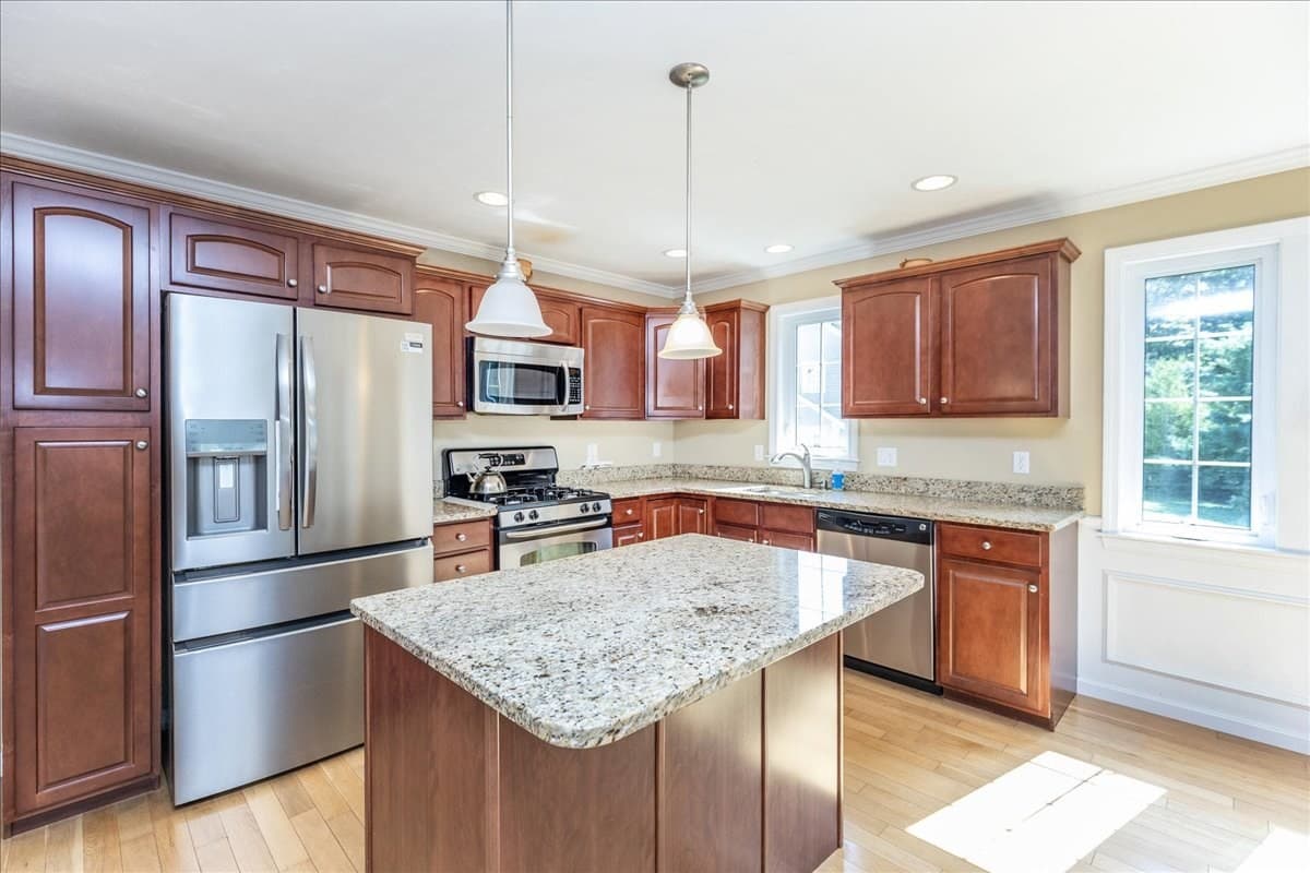 Condominium at 21 Hayloft Lane # 21, Marshfield MA 02050, Marshfield, photo 14 of 42