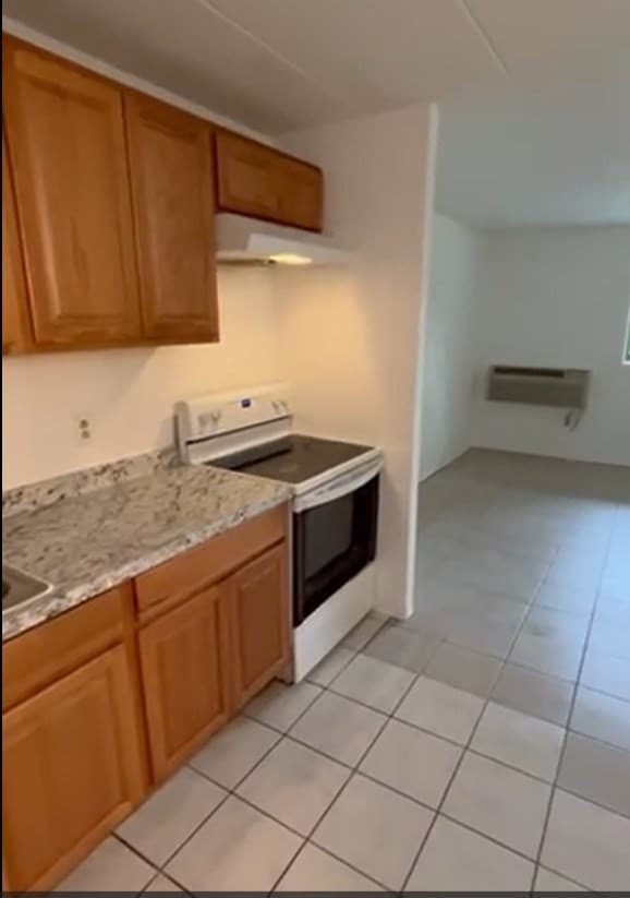 Condominium at 126 Beaver St # 76, Framingham MA 01702, Framingham, photo 5 of 10