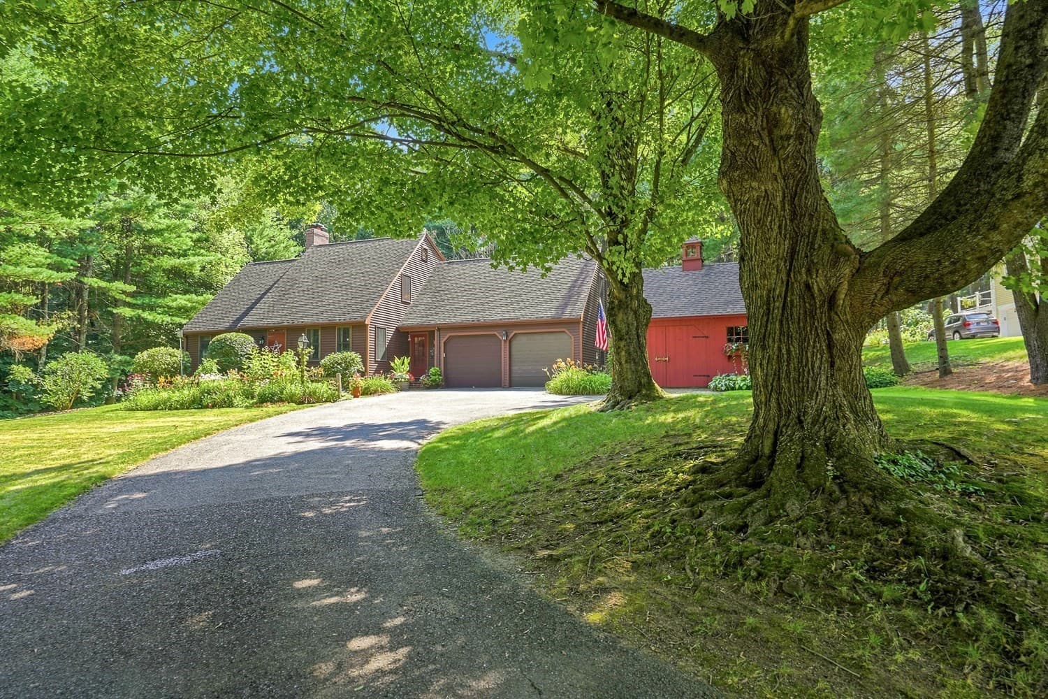Single Family Residence at 109 Lee St, West Boylston MA 01583, West Boylston, photo 3 of 41