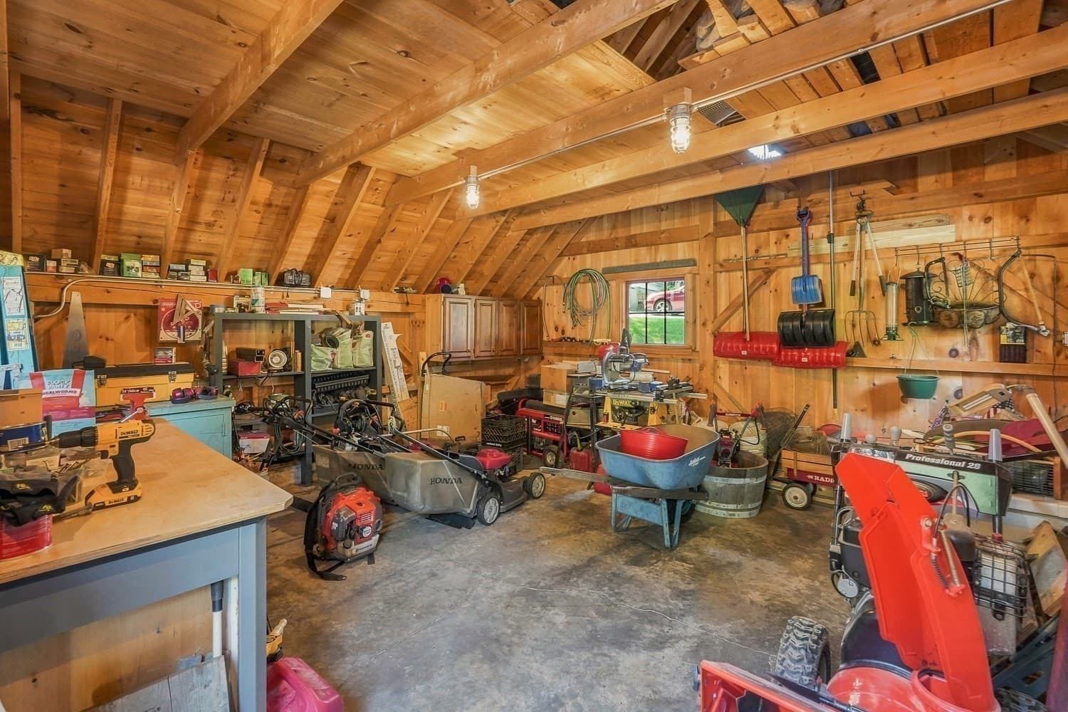 Single Family Residence at 109 Lee St, West Boylston MA 01583, West Boylston, photo 30 of 41