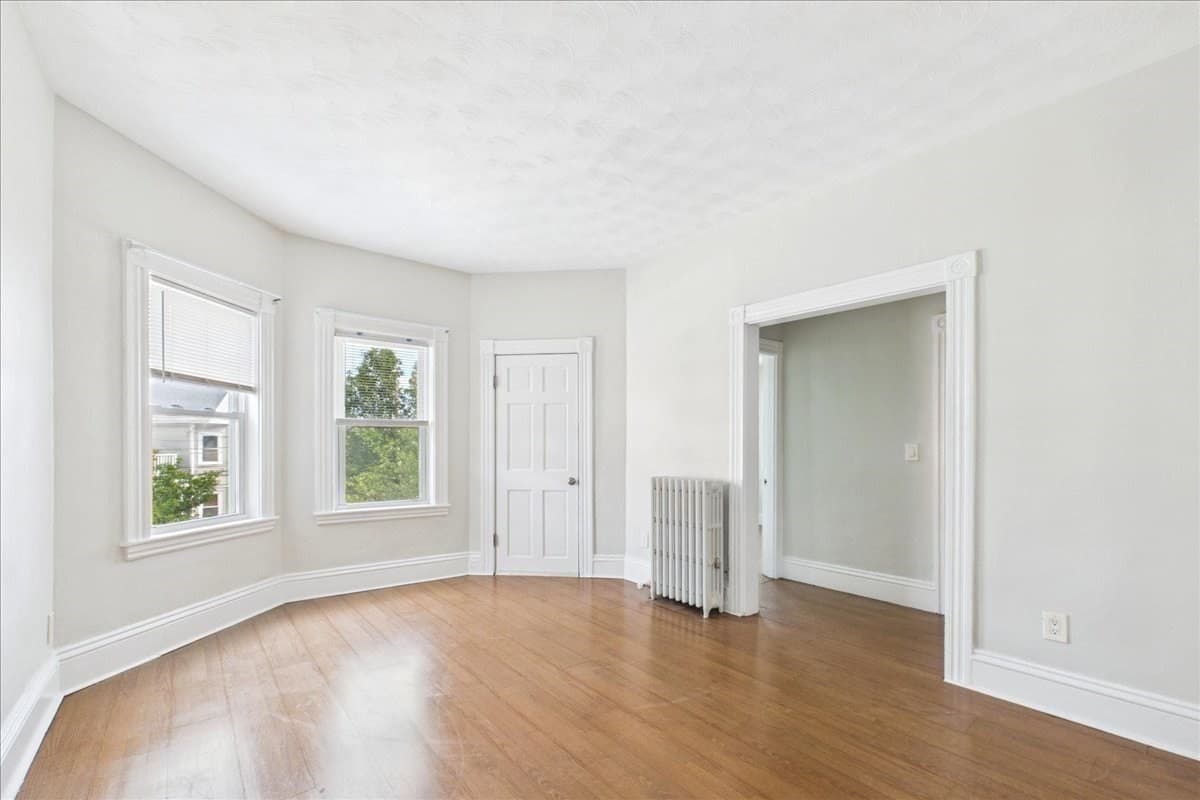 3 Family at 15-17 Gladstone St, Everett MA 02149, Everett, photo 6 of 30