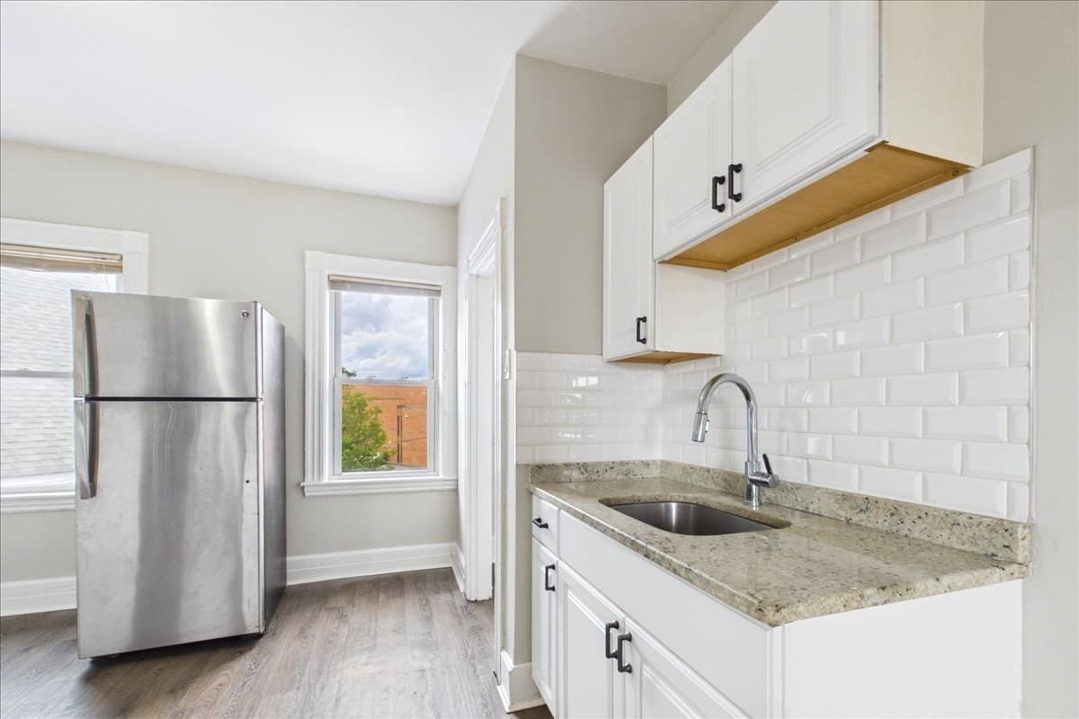 3 Family at 15-17 Gladstone St, Everett MA 02149, Everett, photo 11 of 30