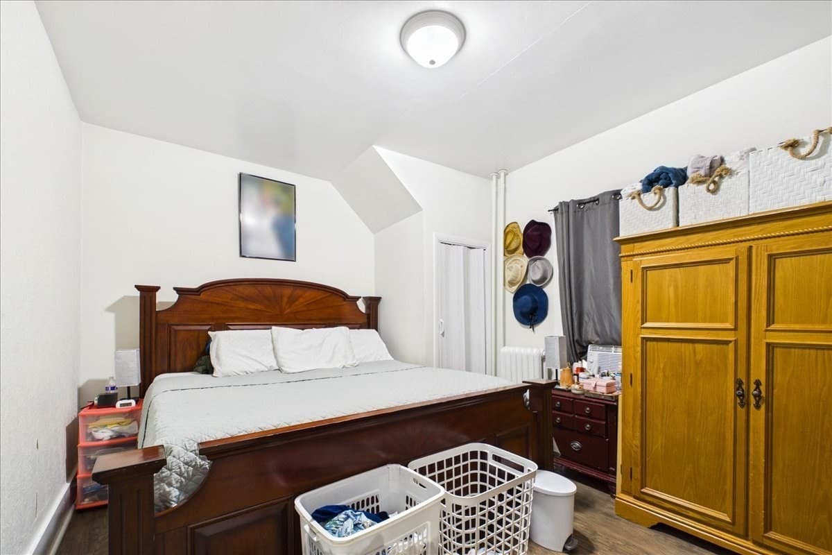3 Family at 15-17 Gladstone St, Everett MA 02149, Everett, photo 19 of 30