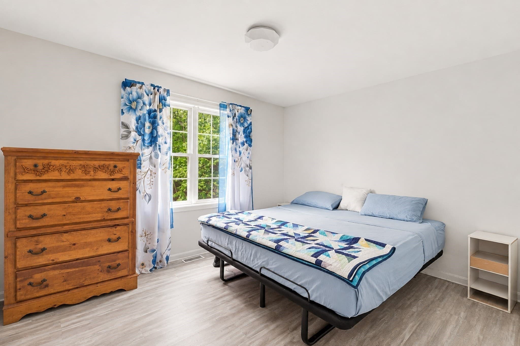 Single Family Residence at 21 Hamilton Way, Holbrook MA 02343, Holbrook, photo 14 of 20