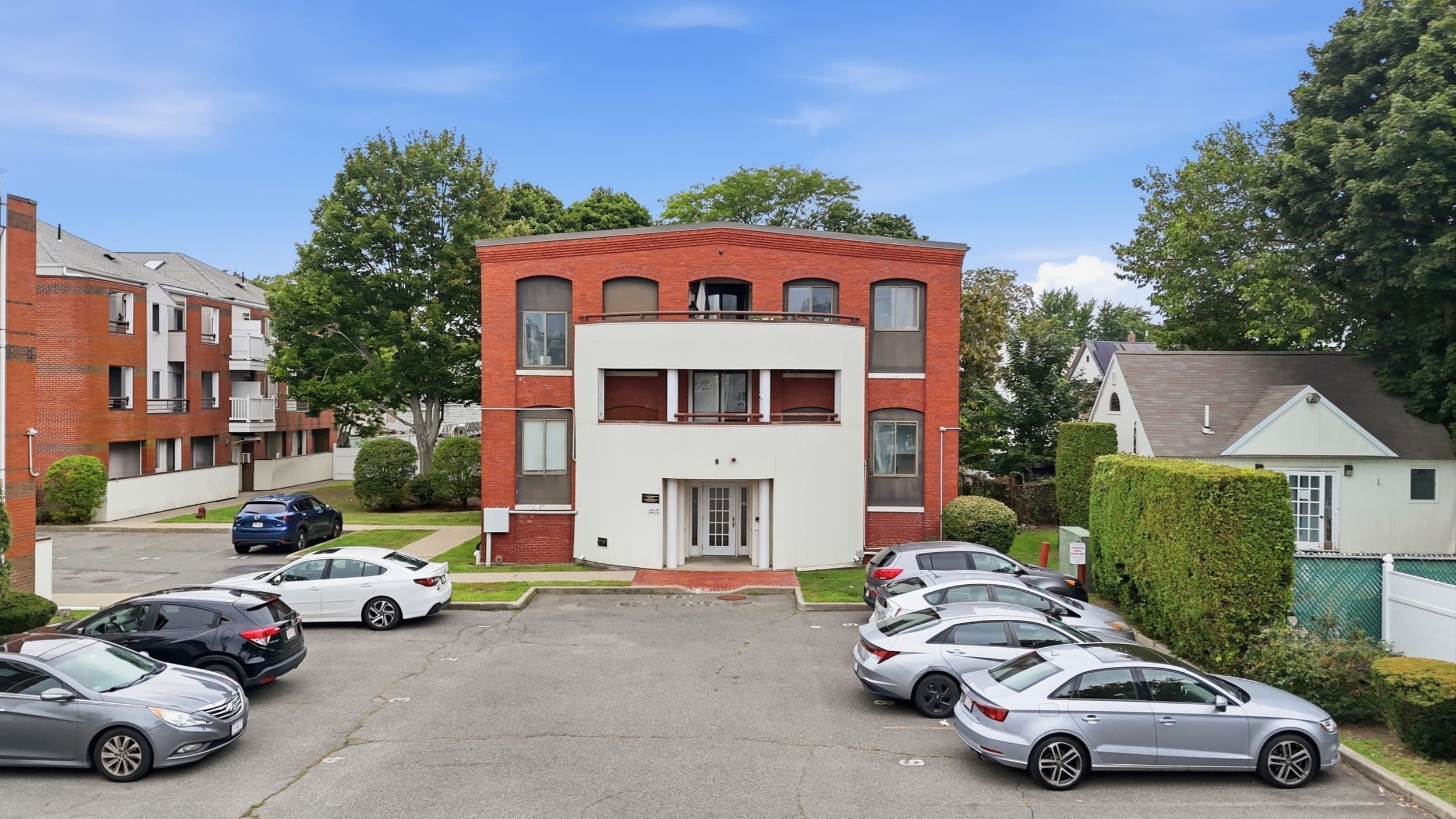 Condominium at 11 Margin Street # 6, Lynn MA 01905, Lynn, photo 4 of 42