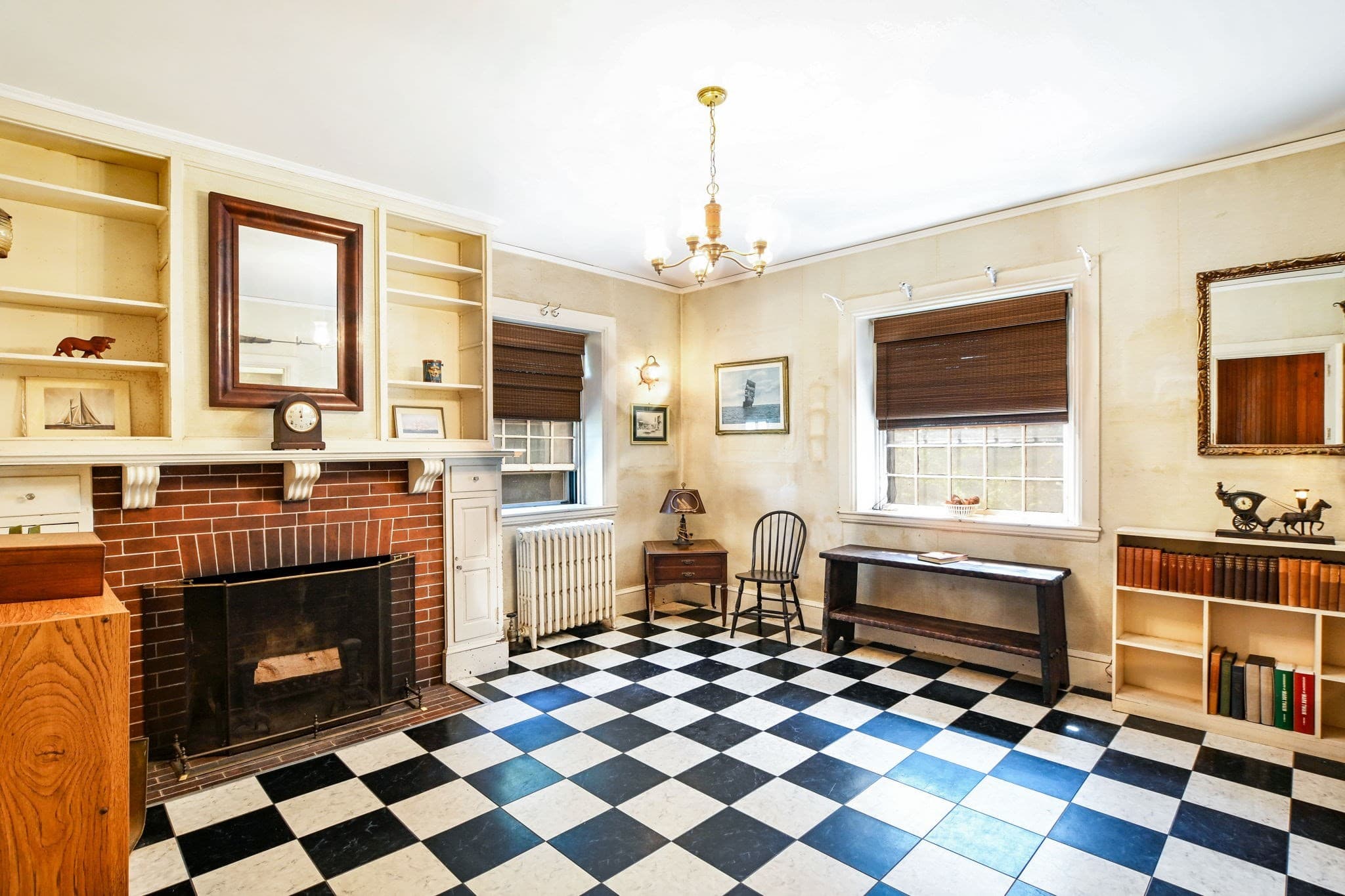 Single Family Residence at 30 Arnold Place, New Bedford MA 02740, New Bedford, photo 11 of 42