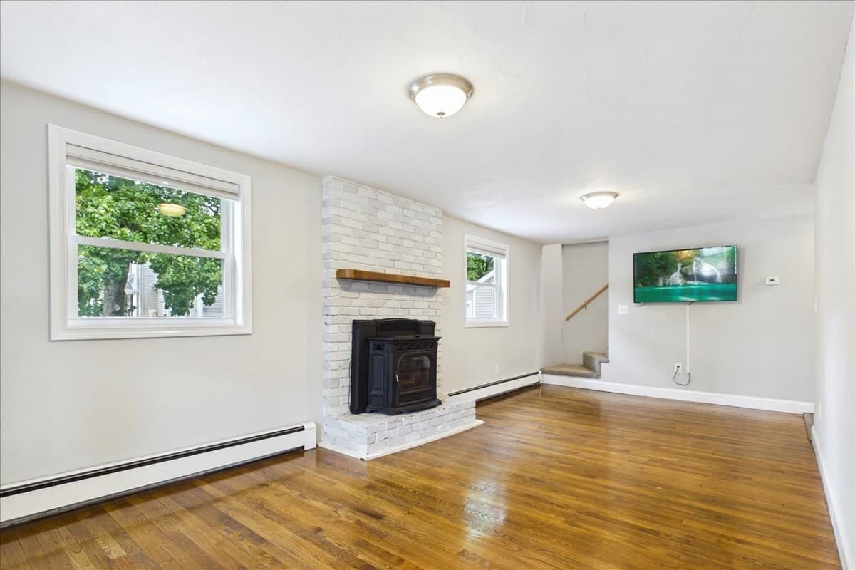 Single Family Residence at 246 Thurber Ave, Attleboro MA 02703, Attleboro, photo 15 of 37