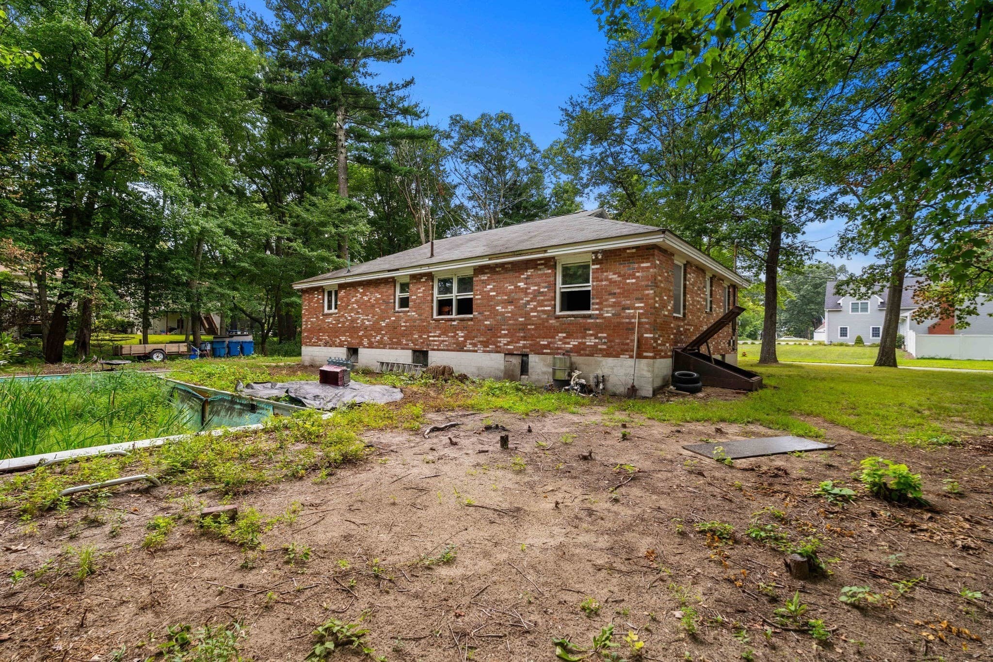 Single Family Residence at 42 Felker St, Tewksbury MA 01876, Tewksbury, photo 5 of 25