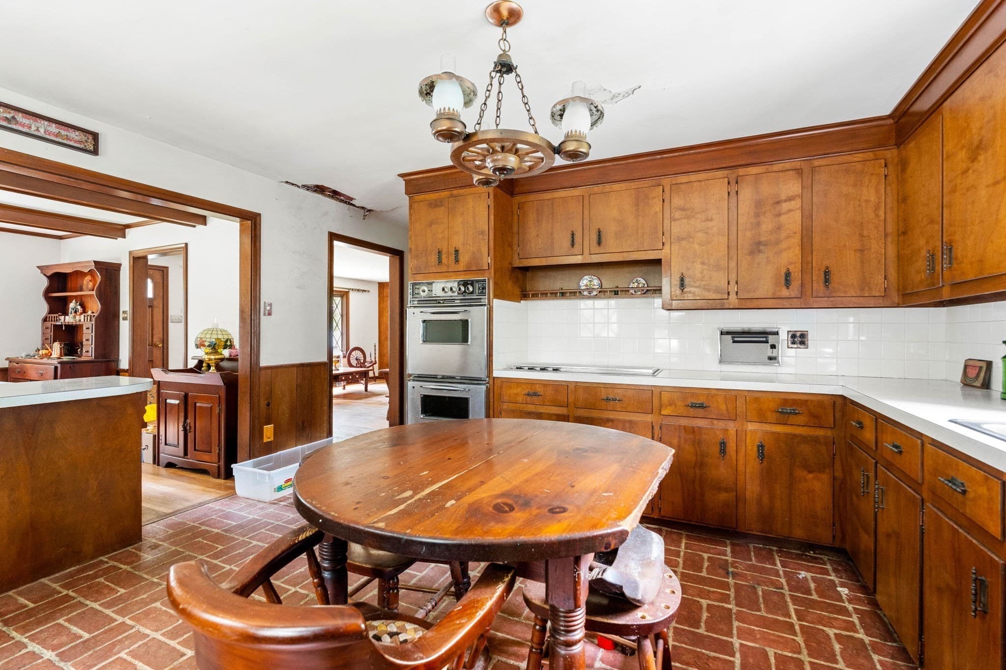 Single Family Residence at 42 Felker St, Tewksbury MA 01876, Tewksbury, photo 9 of 25