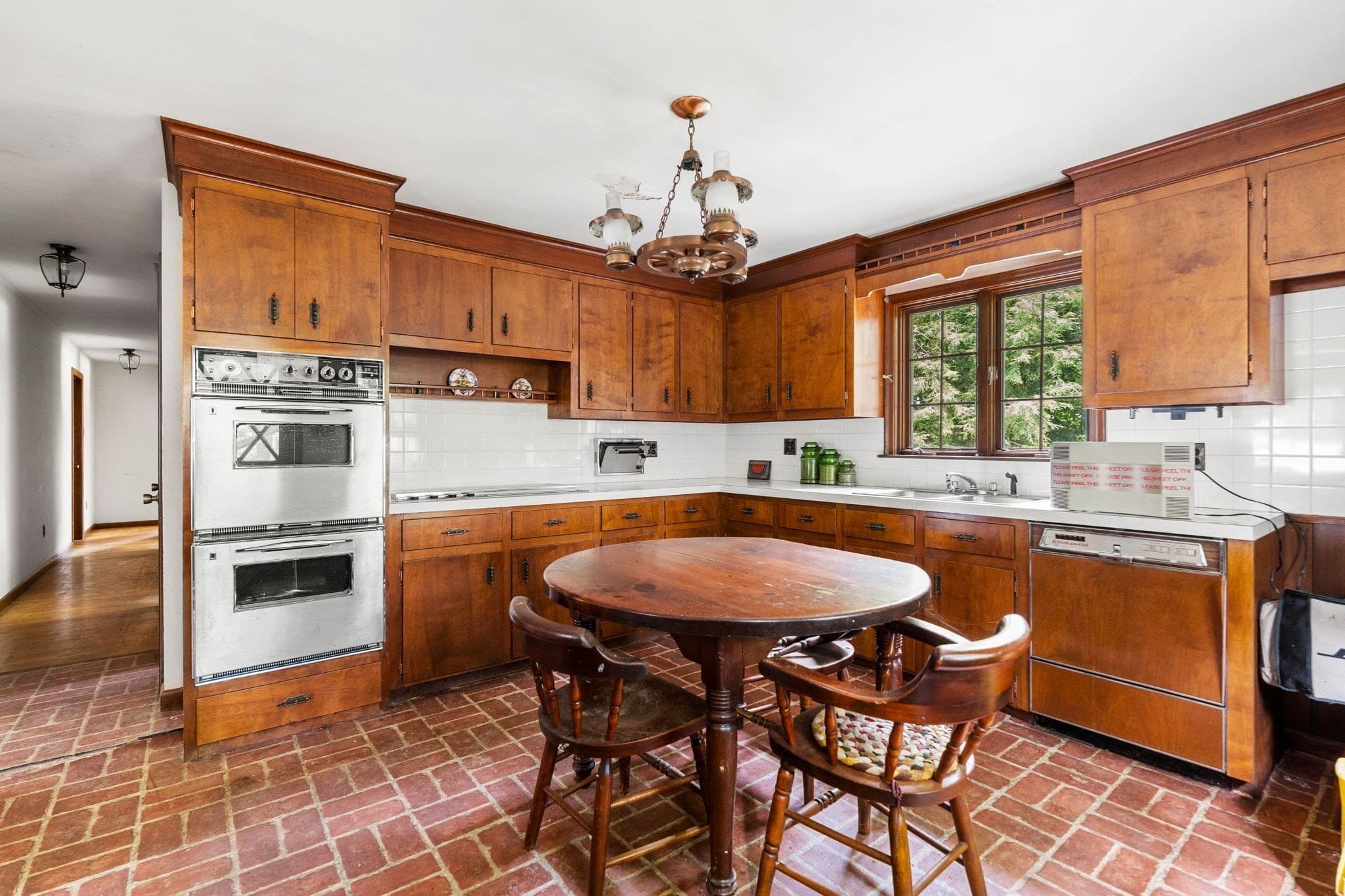 Single Family Residence at 42 Felker St, Tewksbury MA 01876, Tewksbury, photo 8 of 25