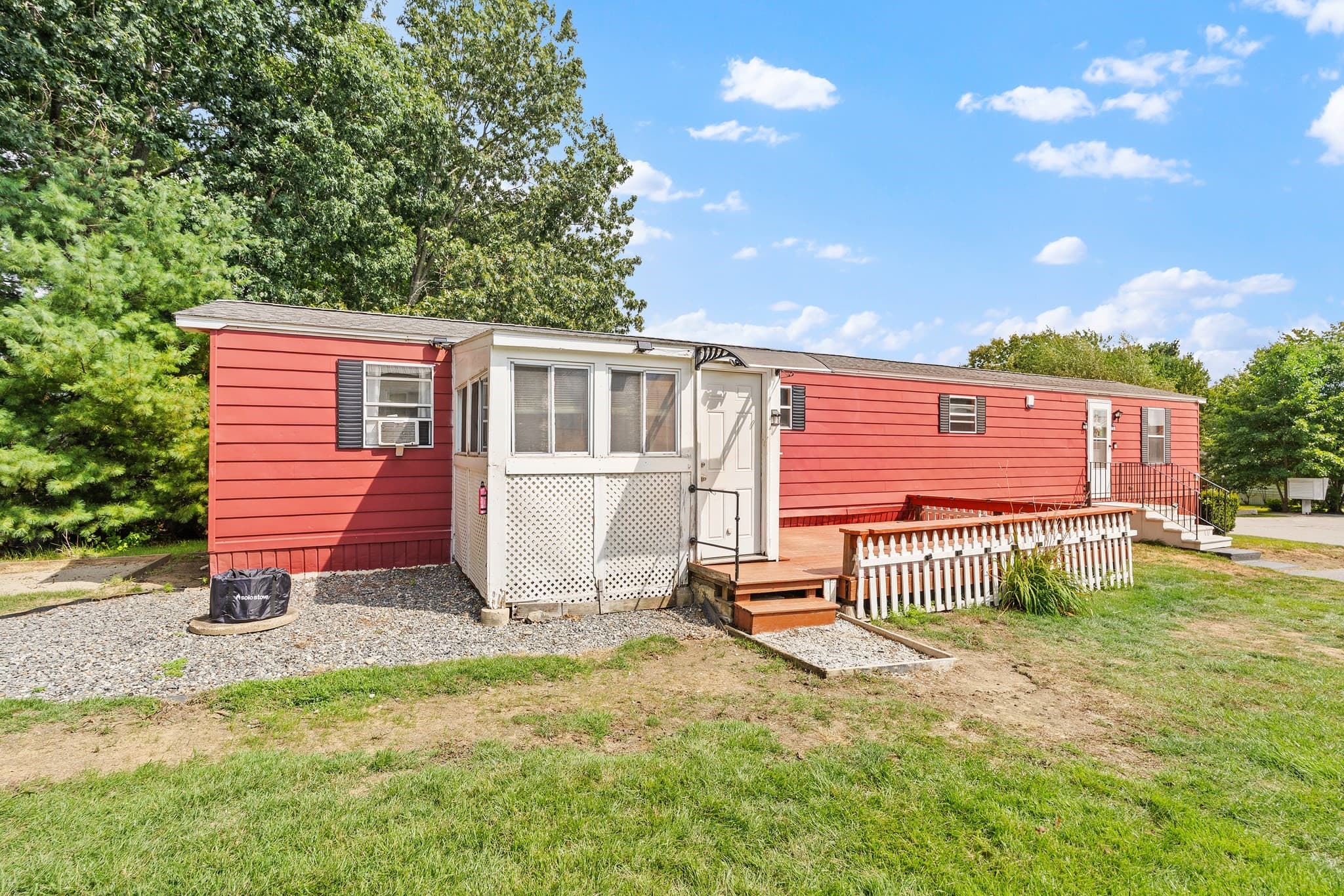 Mobile Home at 32 Kevork Ave, Marlborough MA 01752, Marlborough, photo 2 of 28