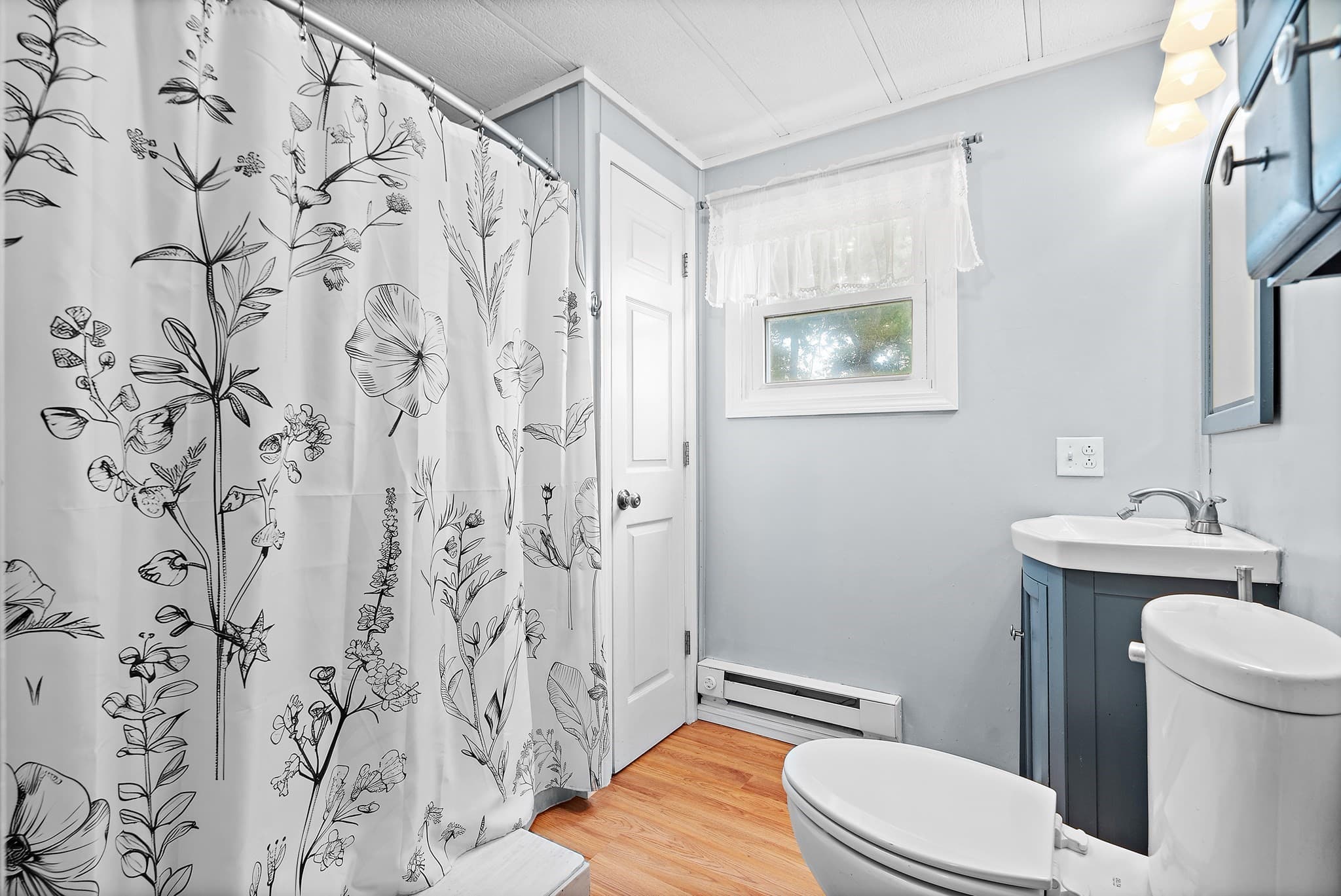 Mobile Home at 32 Kevork Ave, Marlborough MA 01752, Marlborough, photo 17 of 28