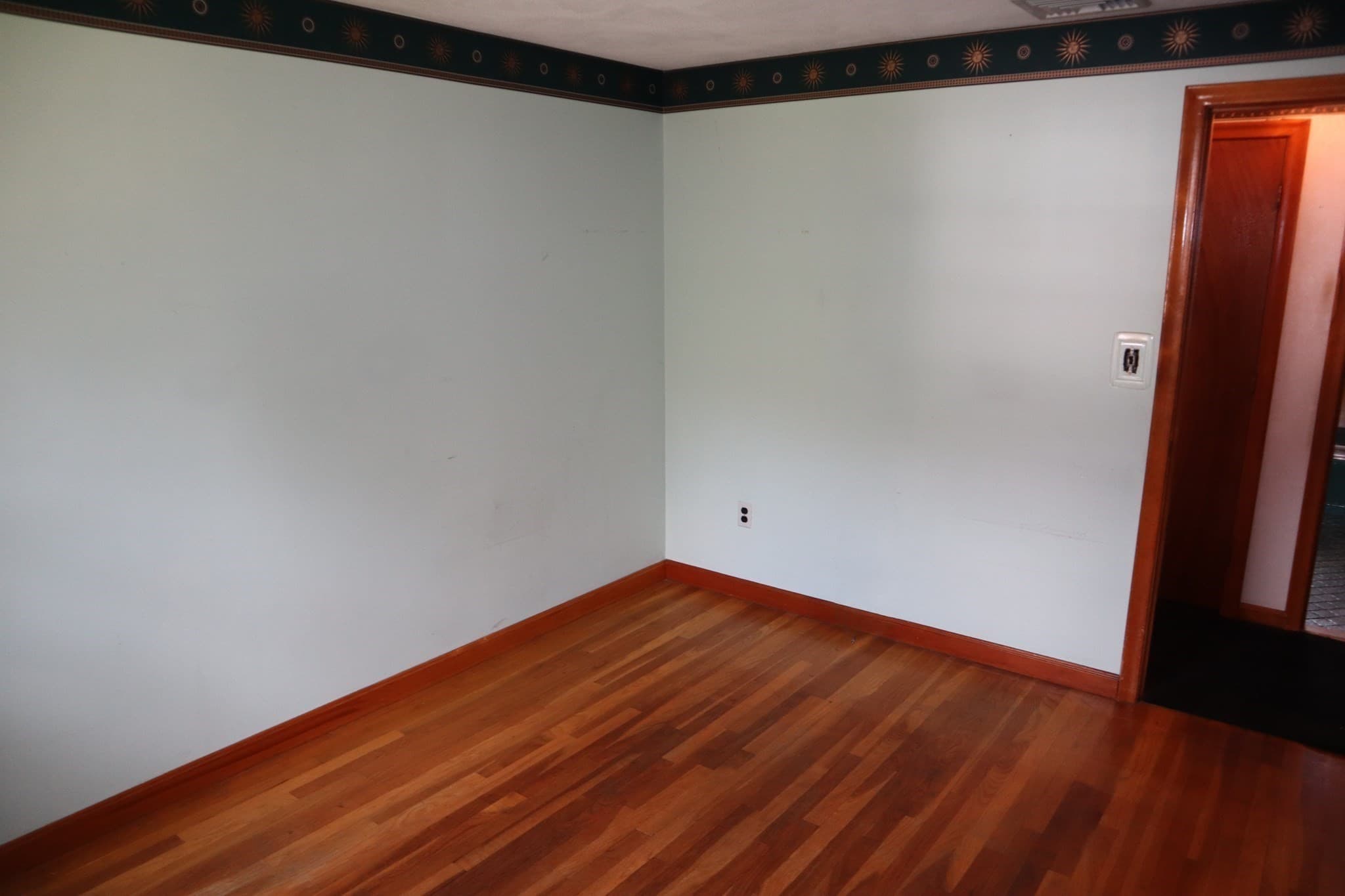 Single Family Residence at 29 Fayette Rd, Bedford MA 01730, Bedford, photo 16 of 34