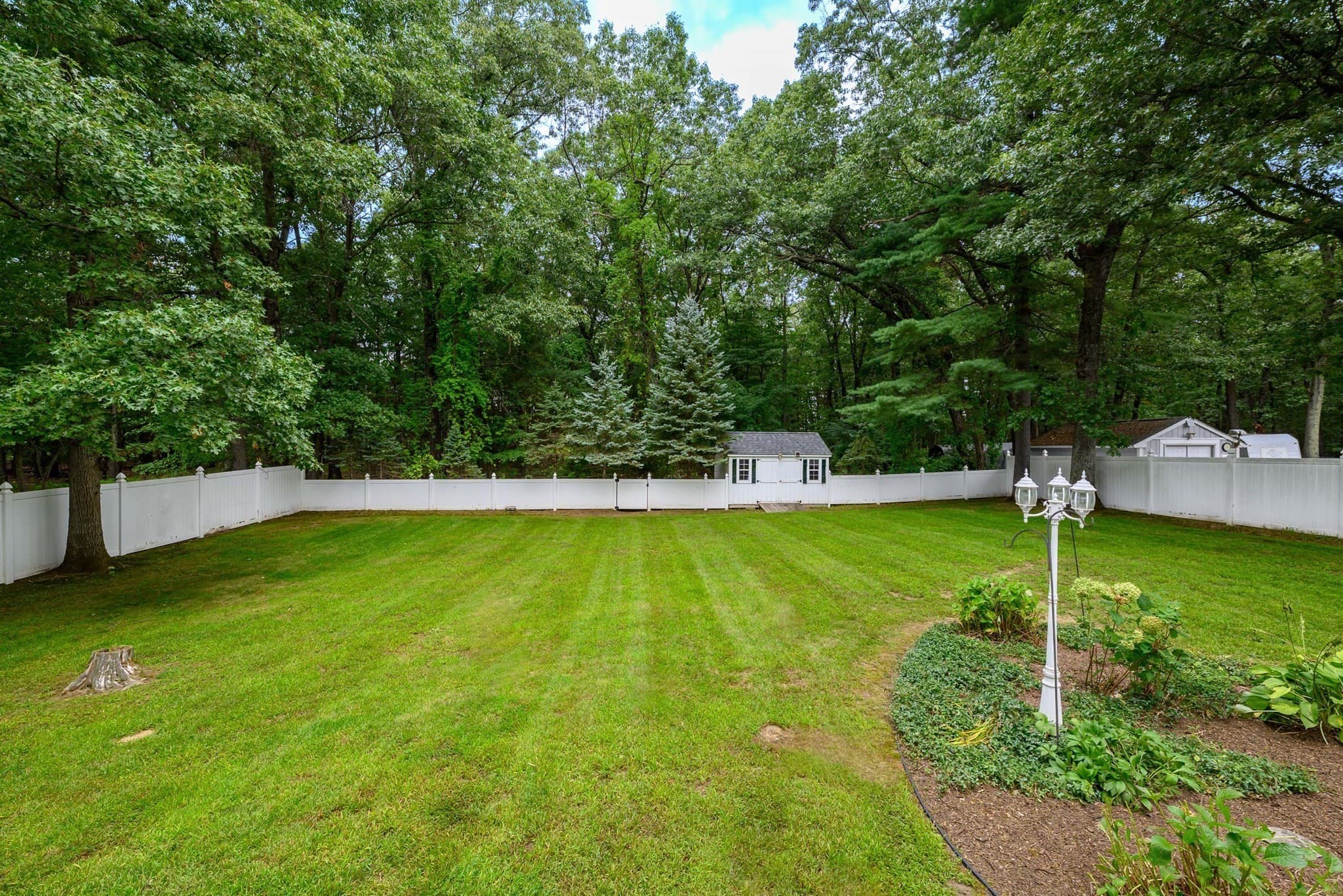 Single Family Residence at 317 Paper Mill Rd, Westfield MA 01085, photo 3 of 28