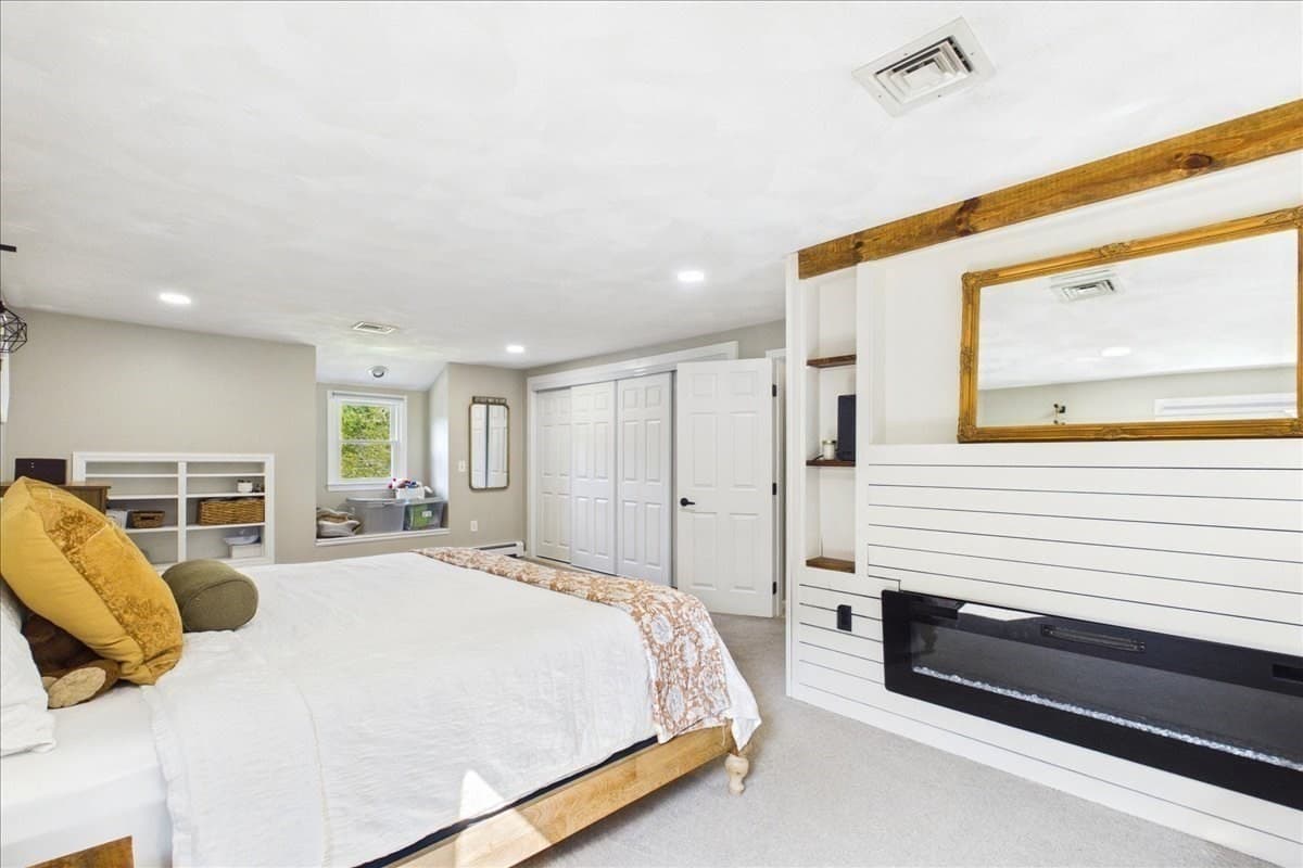 Single Family Residence at 77 Briar Rd, Taunton MA 02780, photo 14 of 34