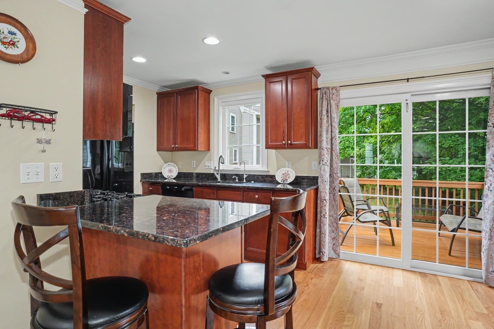 Condominium at 4 N Pleasant St # 4, Natick MA 01760, Natick, photo 11 of 33