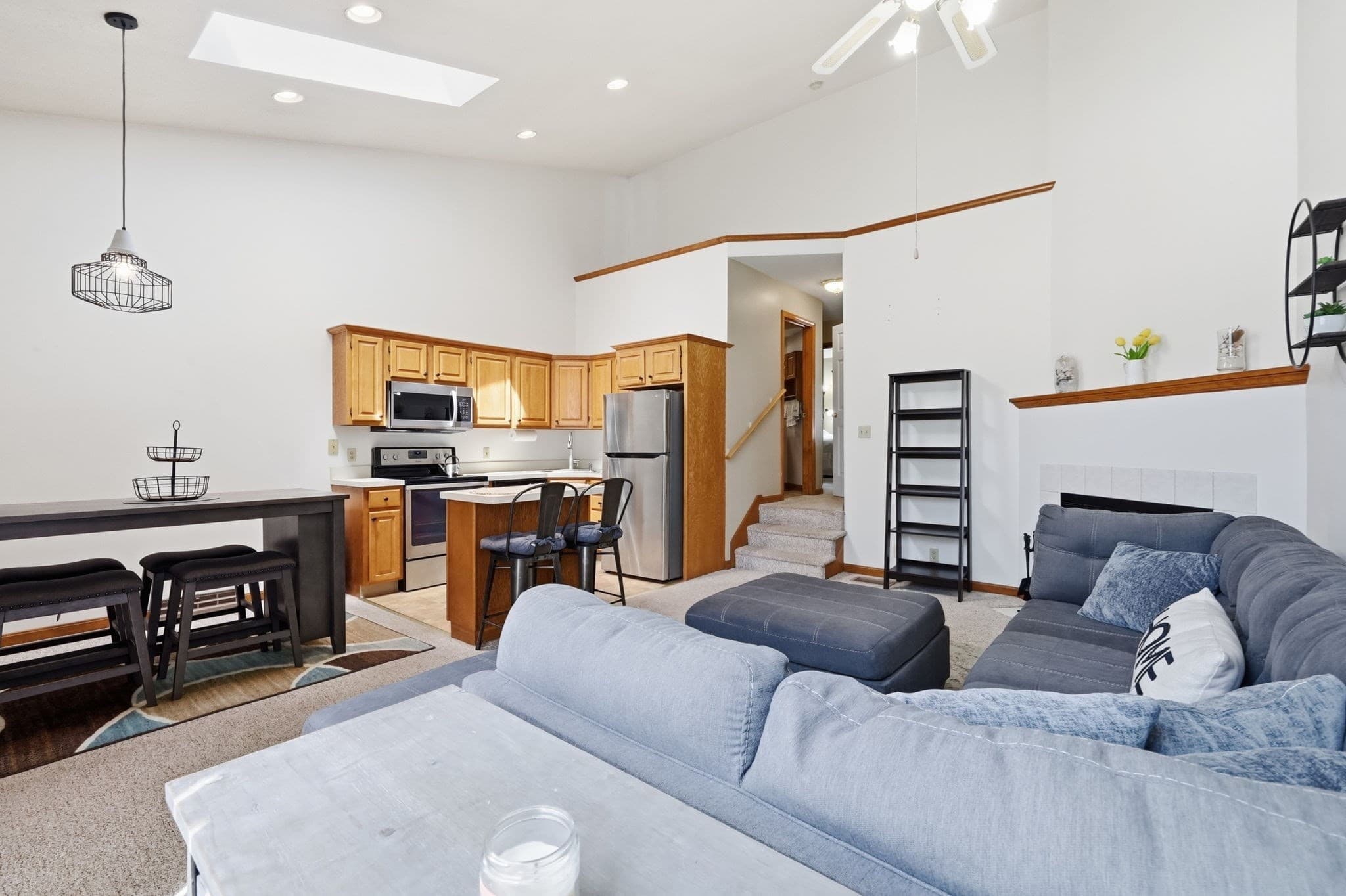 Condominium at 126 Brookfield Ln # 126, Agawam MA 01001, Agawam, photo 5 of 28