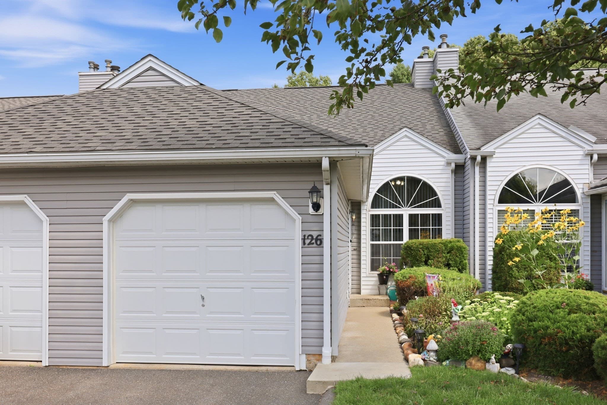 Condominium at 126 Brookfield Ln # 126, Agawam MA 01001, Agawam, photo 25 of 28