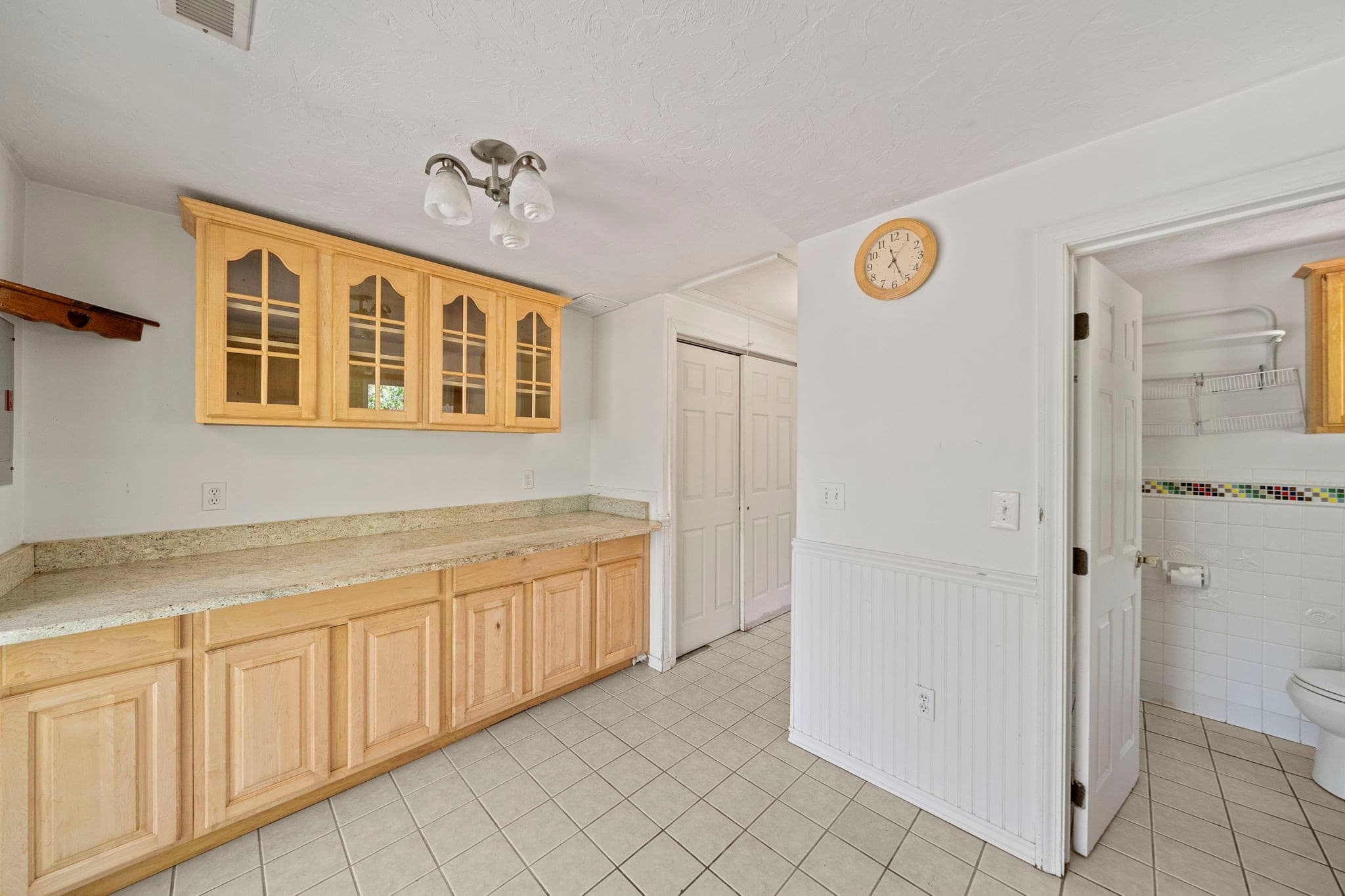Condominium at 23 Hayward # 23, Randolph MA 02368, Randolph, photo 6 of 21