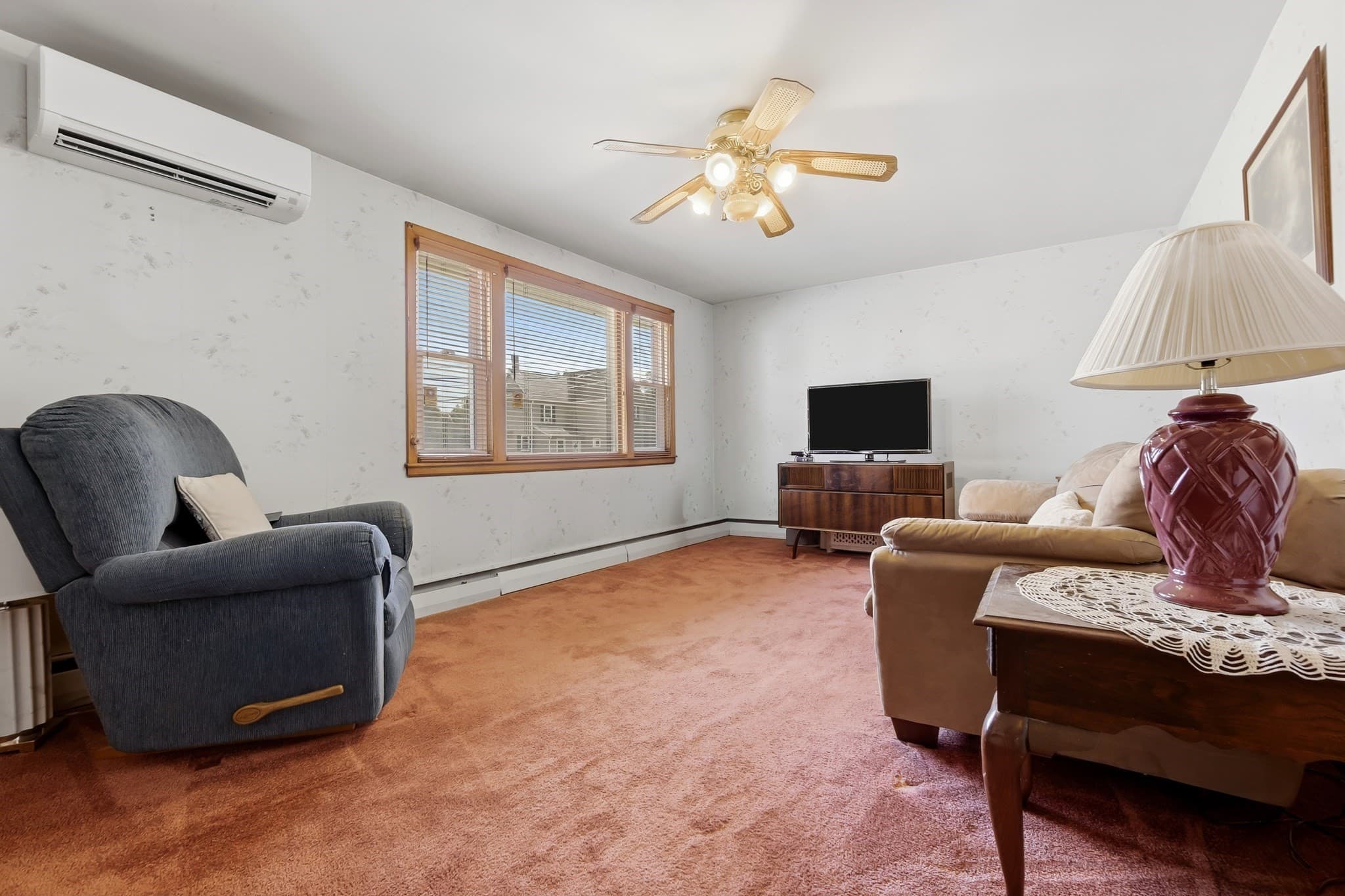 Single Family Residence at 1100 Main St, Woburn MA 01801, Woburn, photo 12 of 24