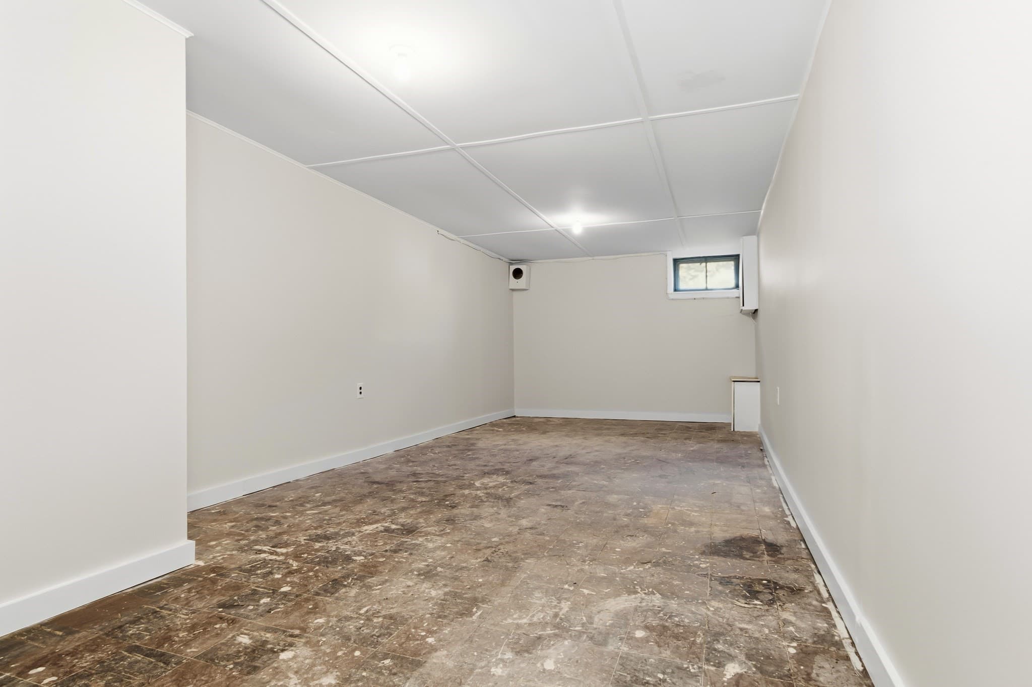 Single Family Residence at 1100 Main St, Woburn MA 01801, Woburn, photo 22 of 24