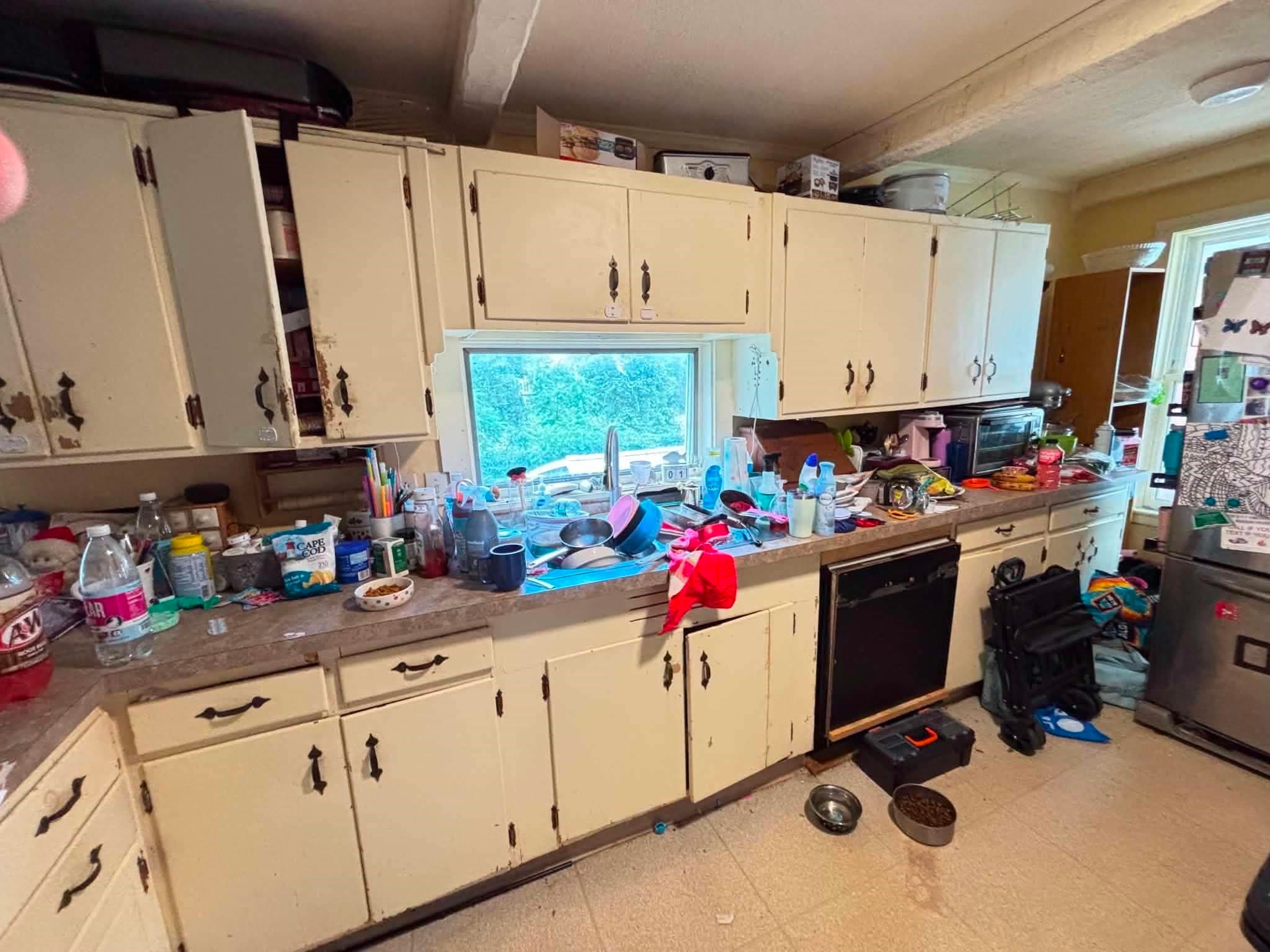 Single Family Residence at 156 Main St, Rutland MA 01543, Rutland, photo 2 of 15