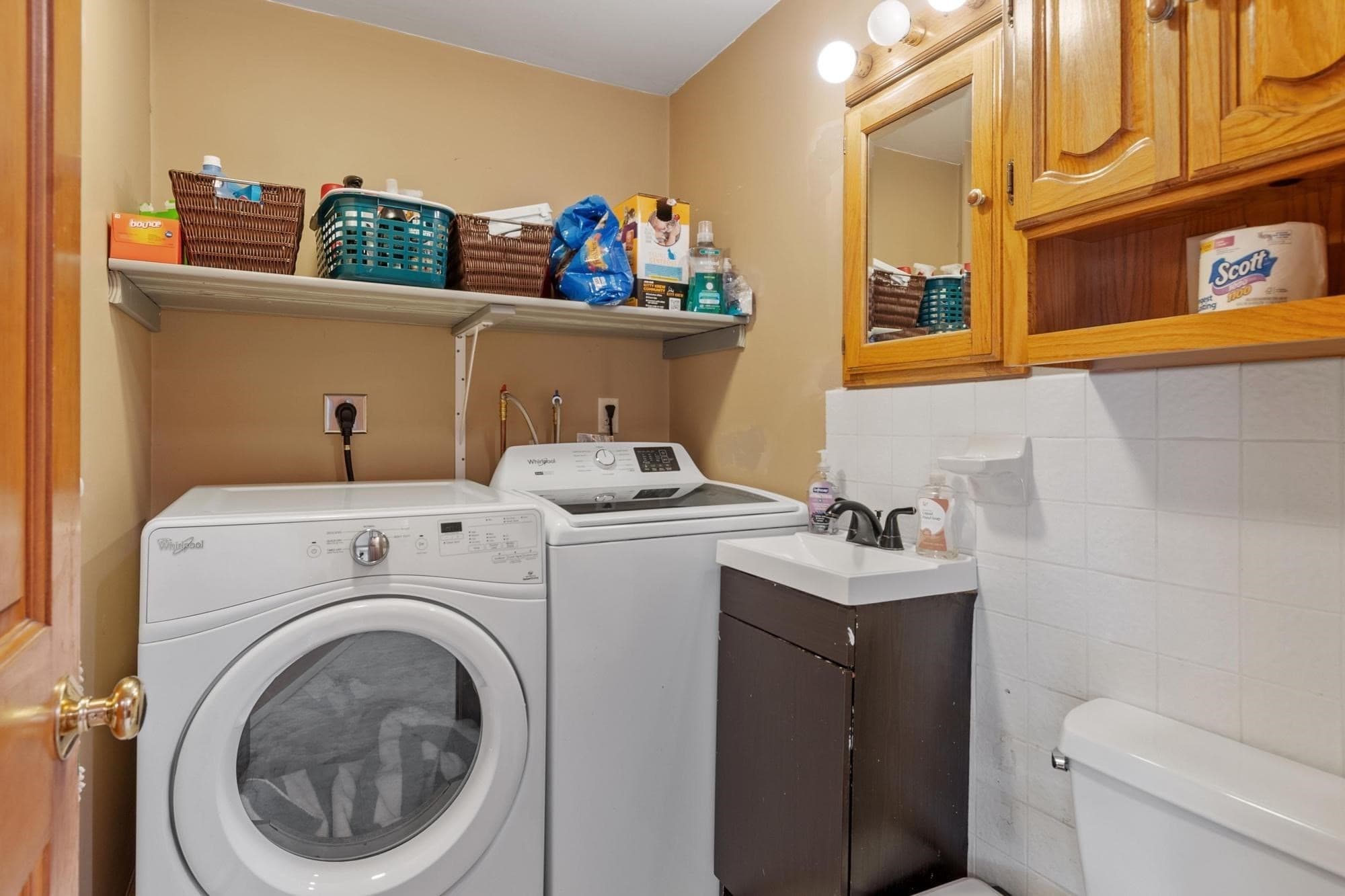 Single Family Residence at 55 Dorothy Ave, Holden MA 01520, Holden, photo 17 of 34