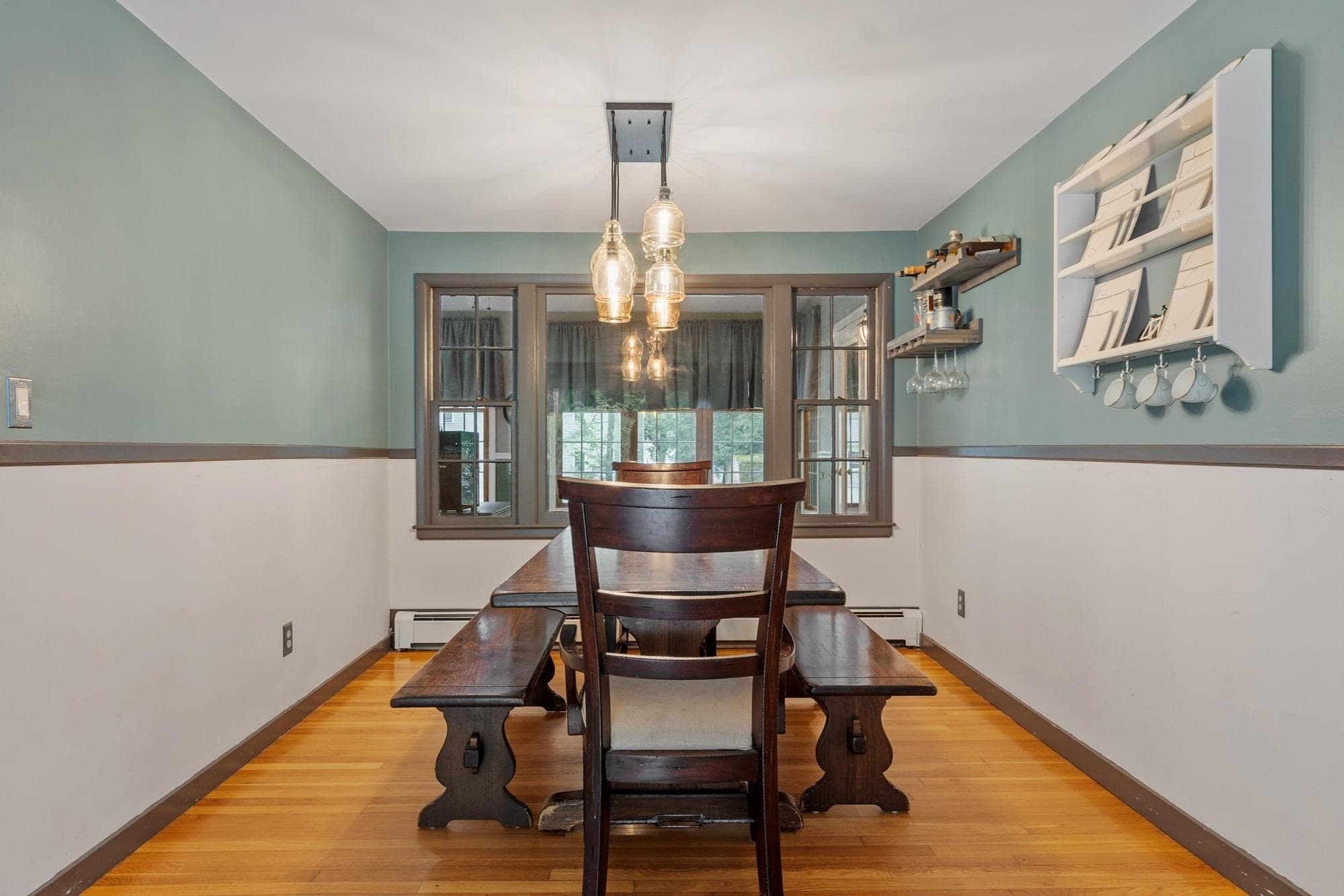 Single Family Residence at 55 Dorothy Ave, Holden MA 01520, Holden, photo 10 of 34