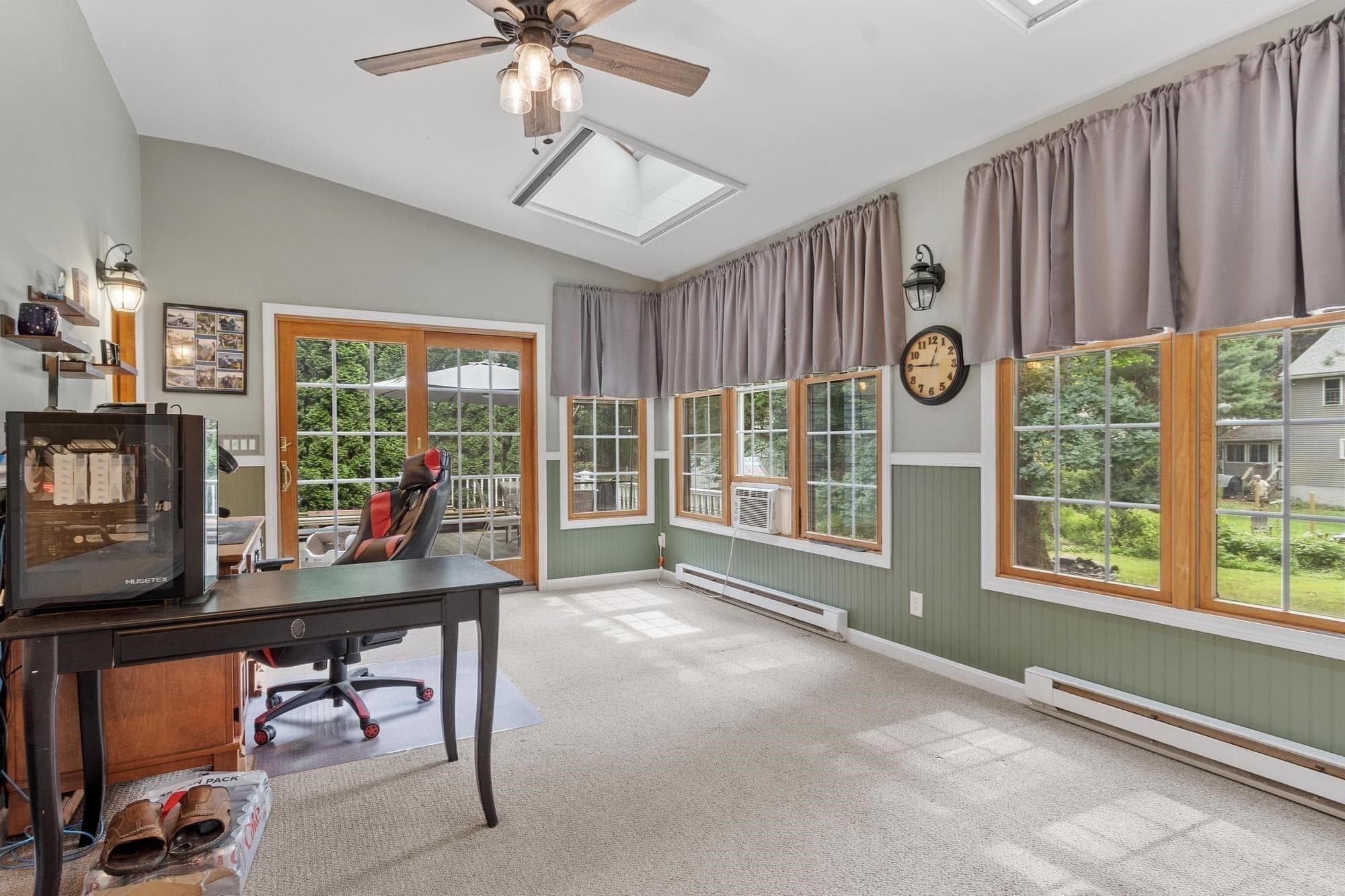 Single Family Residence at 55 Dorothy Ave, Holden MA 01520, Holden, photo 18 of 34