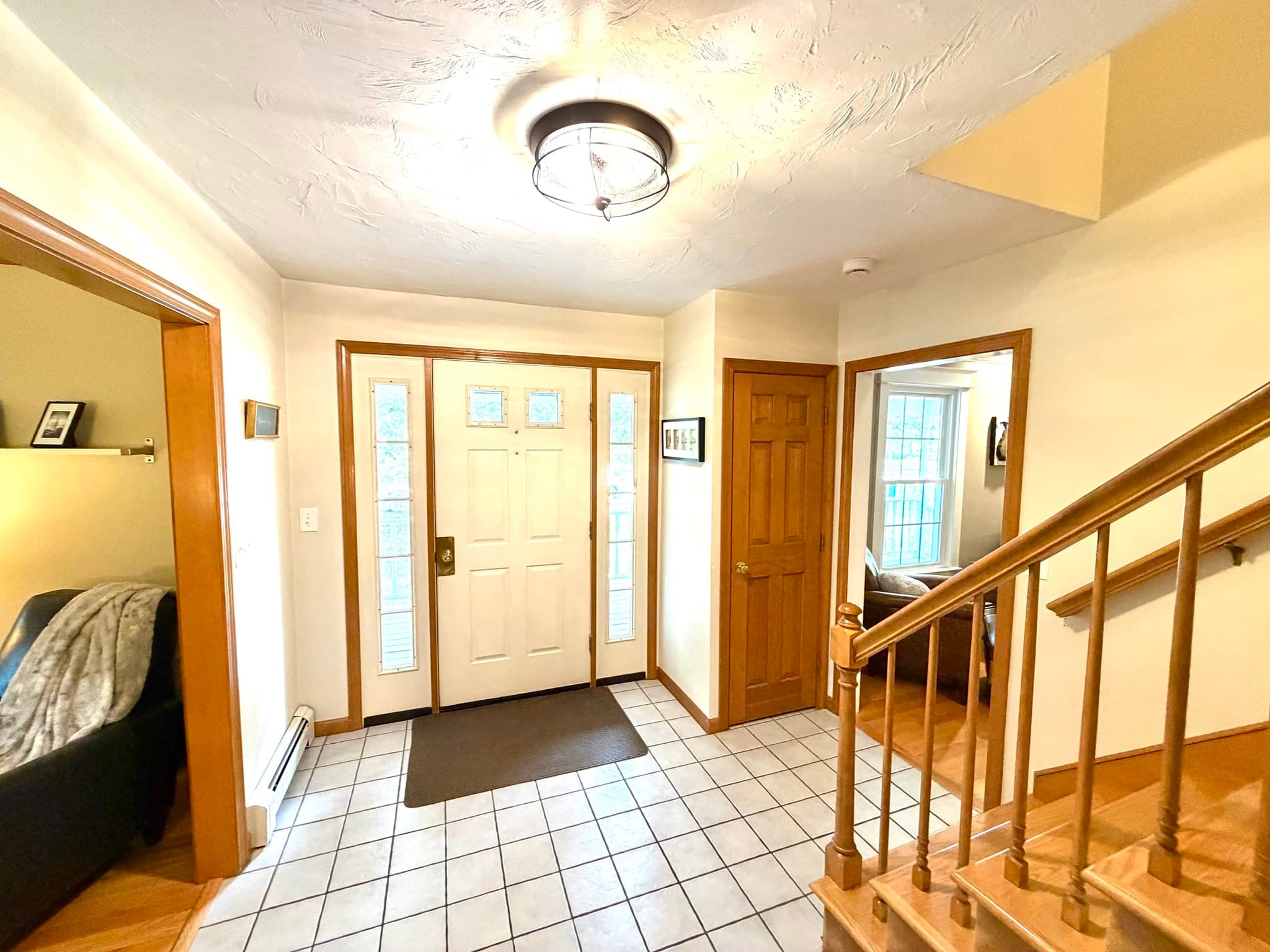Single Family Residence at 17 Fox Run Road, Medway MA 02053, Medway, photo 9 of 30
