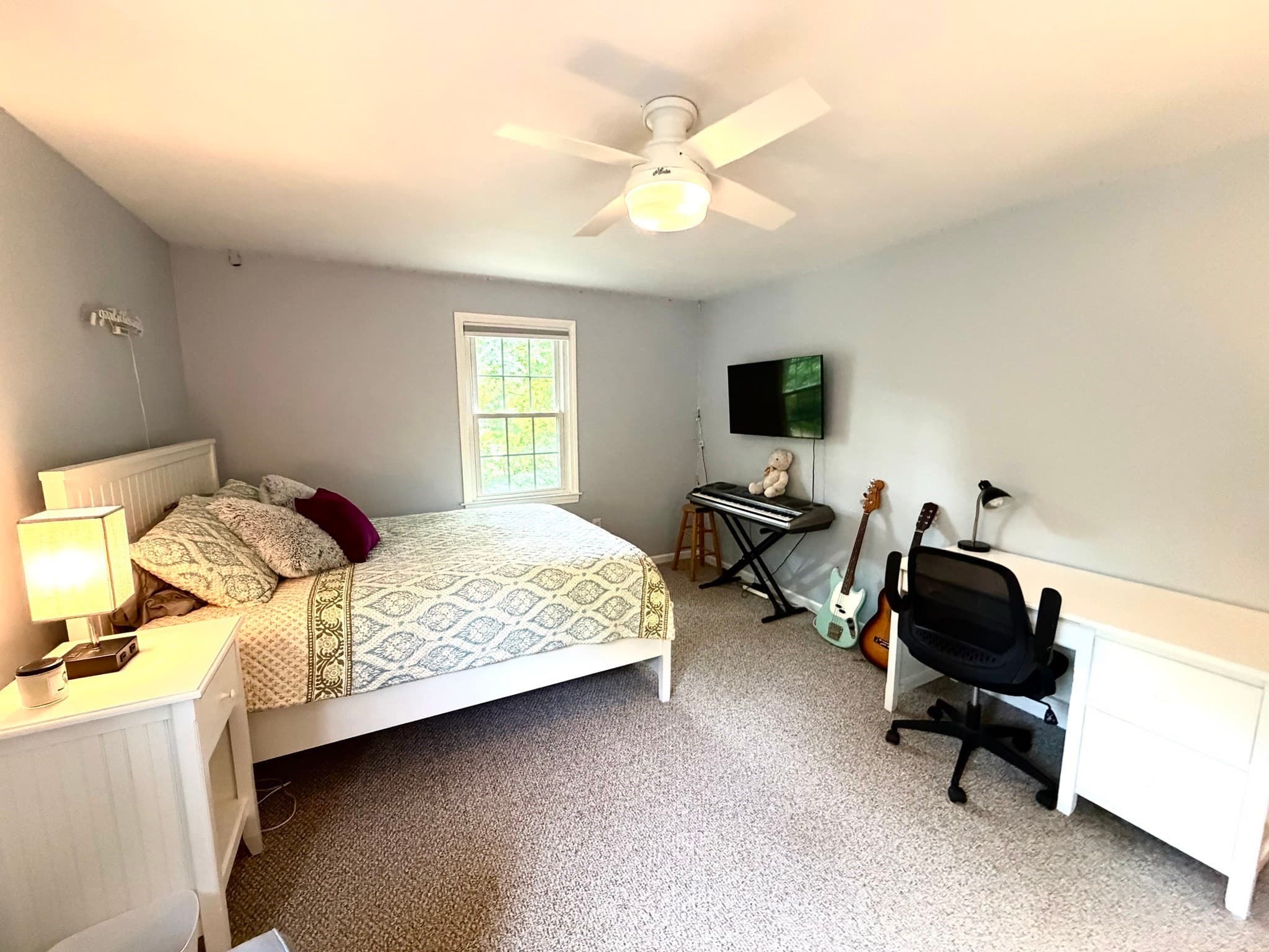Single Family Residence at 17 Fox Run Road, Medway MA 02053, Medway, photo 24 of 30