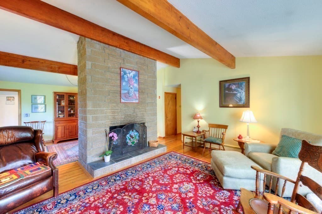 Single Family Residence at 6 Burtenmar Circle, Paxton MA 01612, Paxton, photo 12 of 36