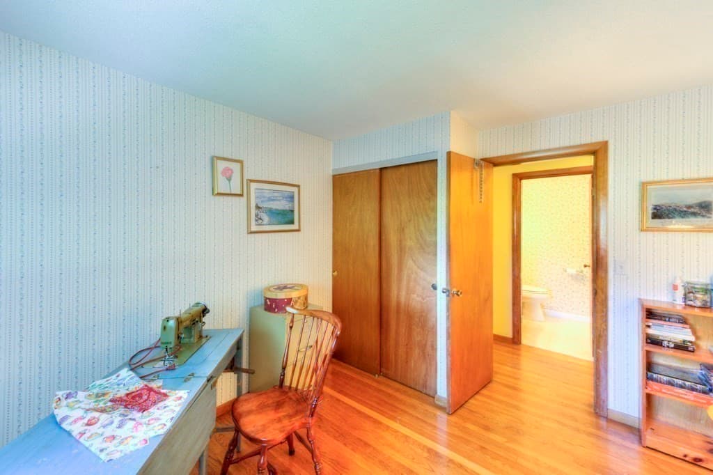 Single Family Residence at 6 Burtenmar Circle, Paxton MA 01612, Paxton, photo 28 of 36