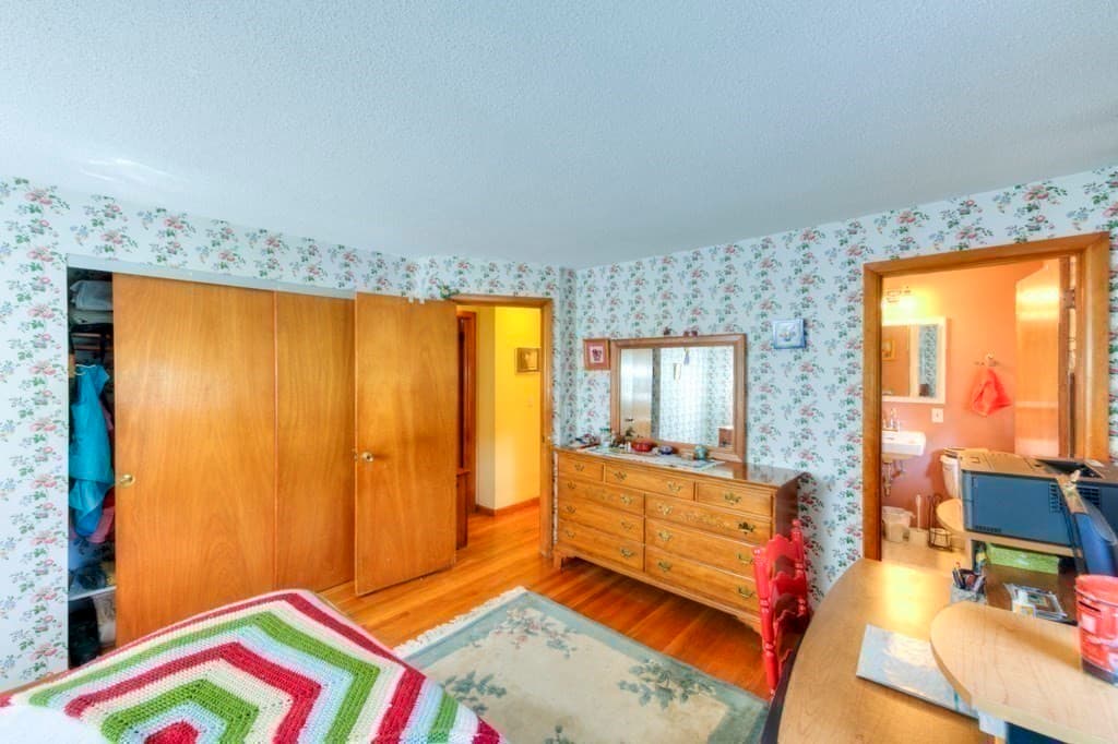 Single Family Residence at 6 Burtenmar Circle, Paxton MA 01612, Paxton, photo 24 of 36
