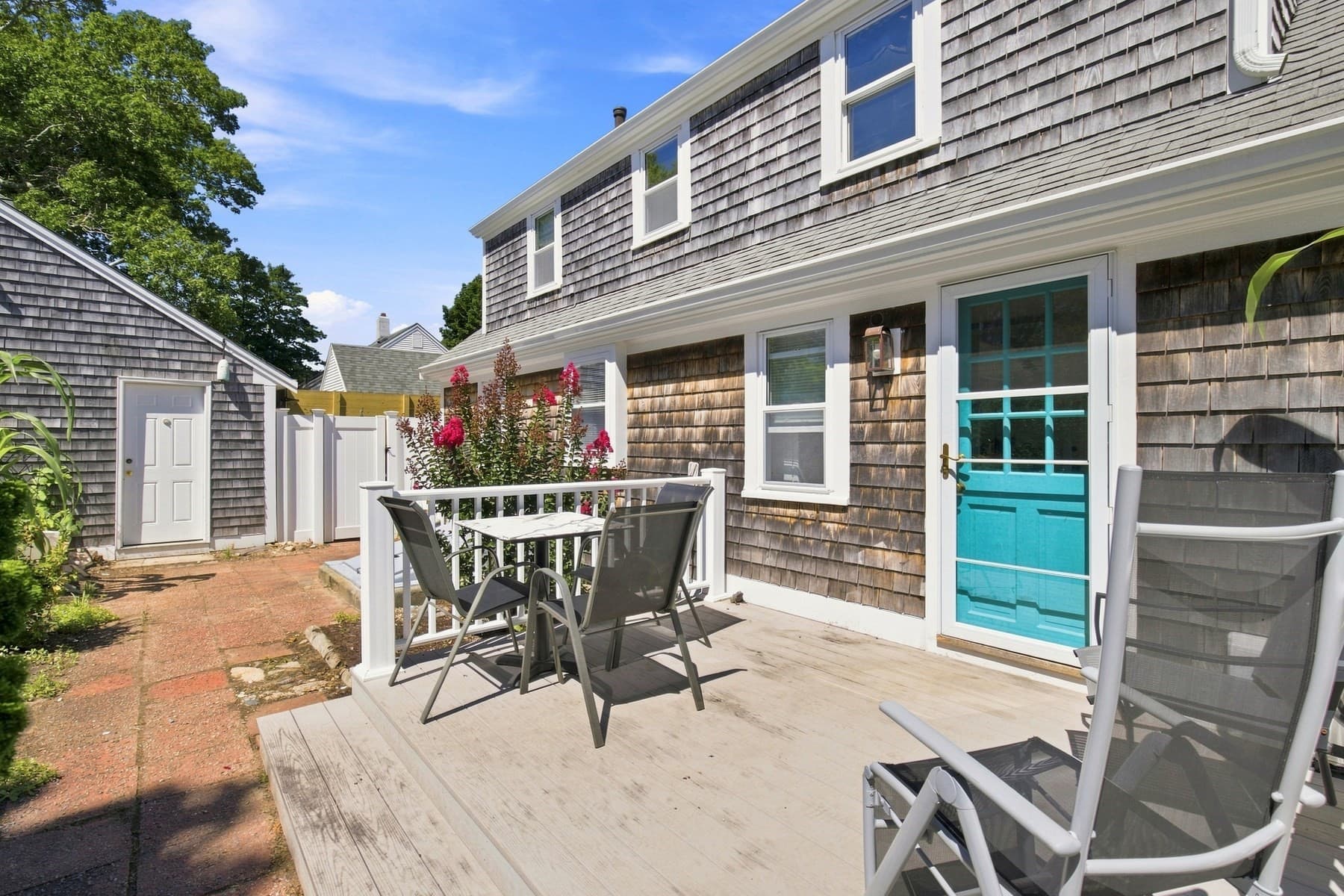 Single Family Residence at 35 Walnut St, Barnstable MA 02601, Barnstable, photo 10 of 29