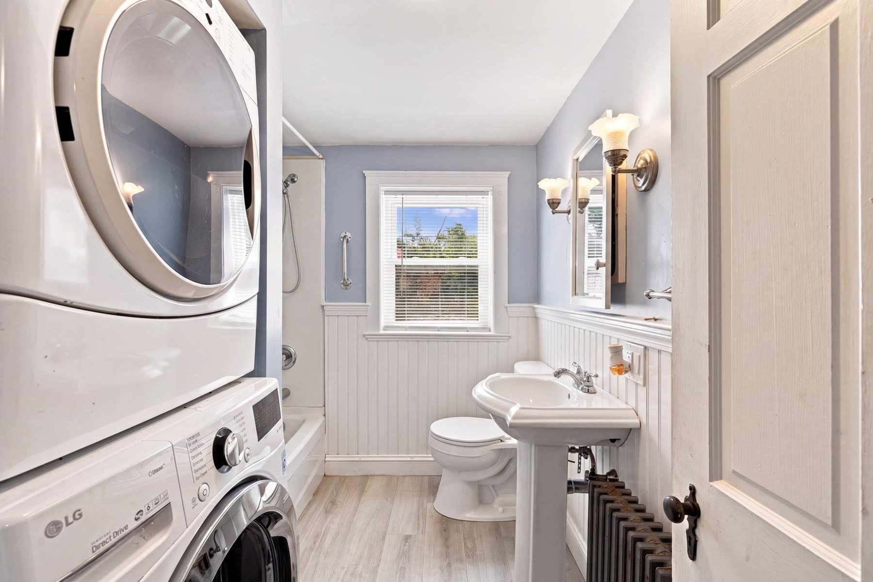 Single Family Residence at 35 Walnut St, Barnstable MA 02601, Barnstable, photo 14 of 29